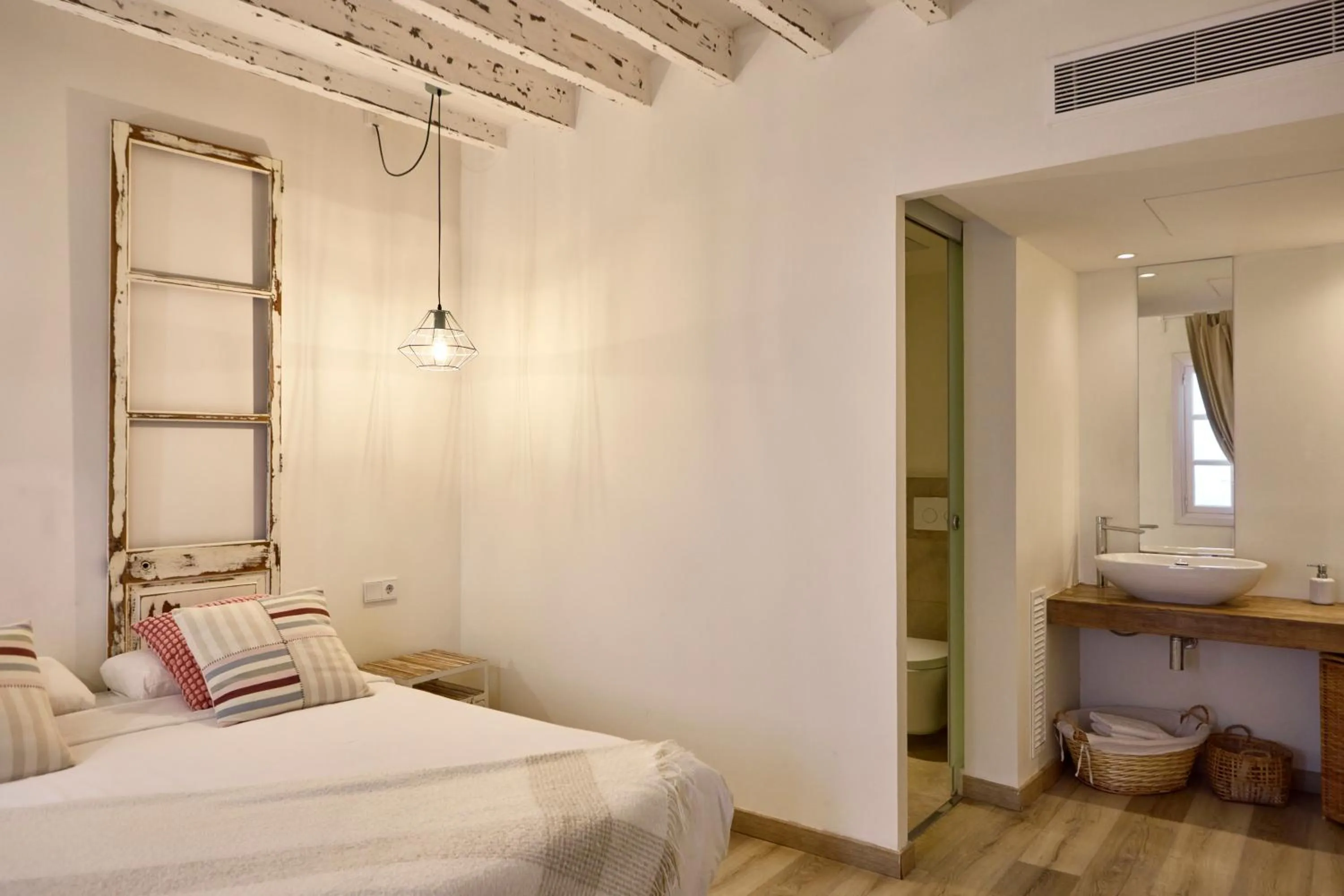 Bed in Can Savella - Turismo de Interior