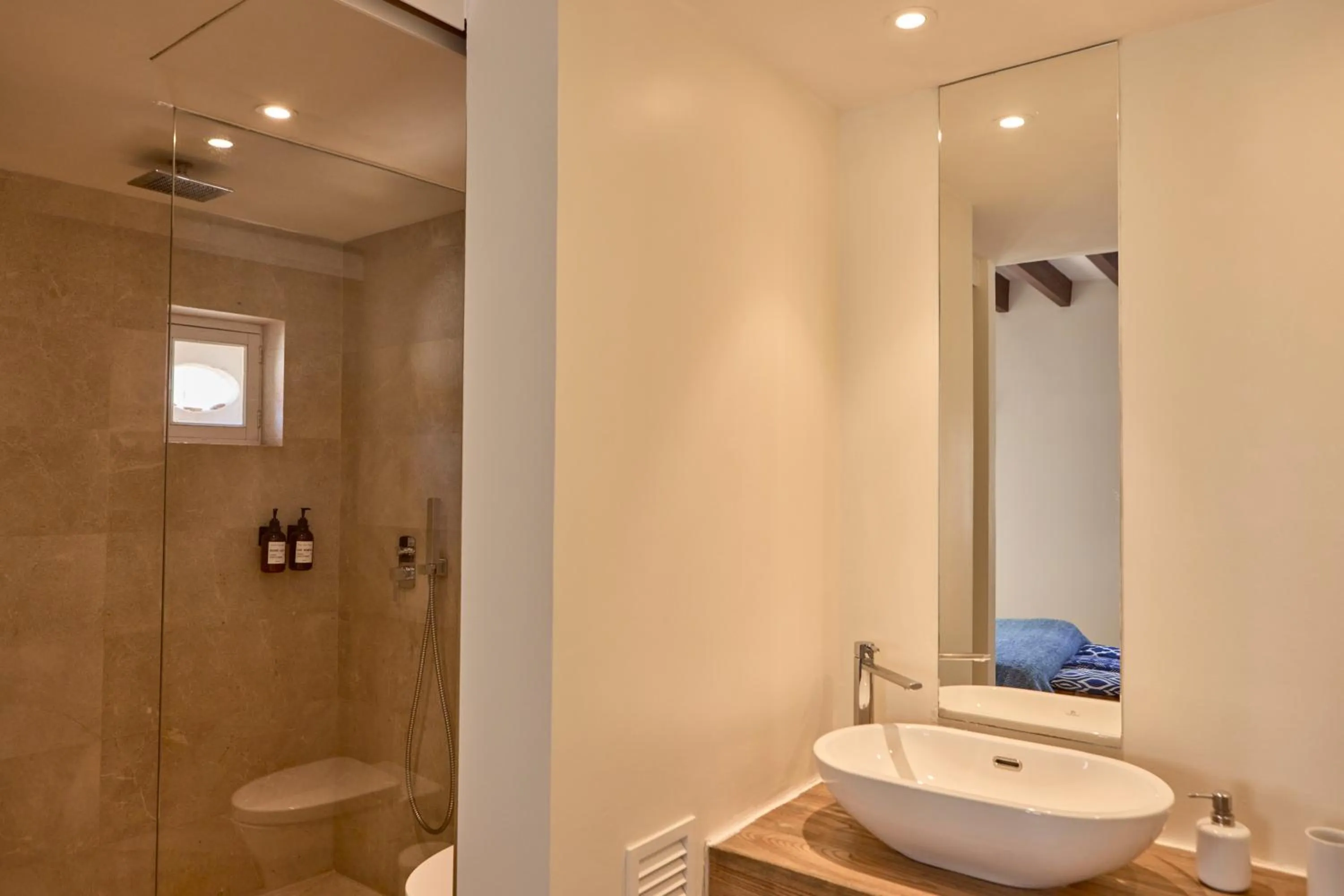 Bathroom in Can Savella - Turismo de Interior