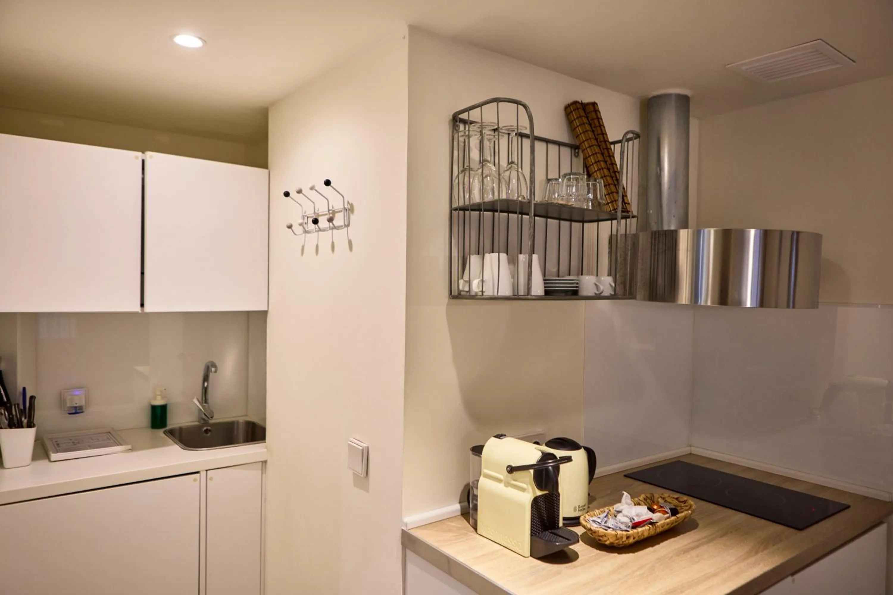 Kitchen or kitchenette in Can Savella - Turismo de Interior