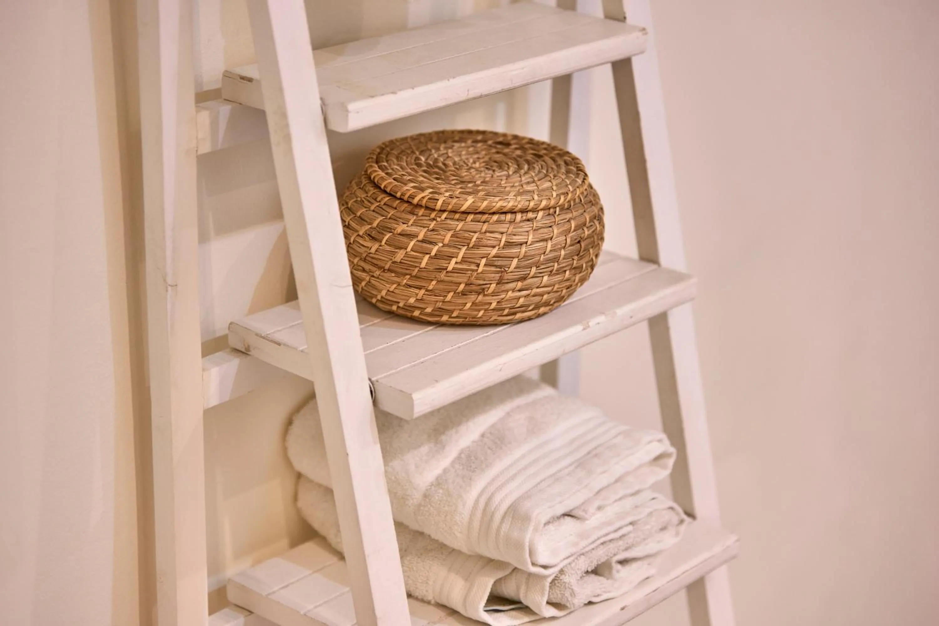 Decorative detail in Can Savella - Turismo de Interior