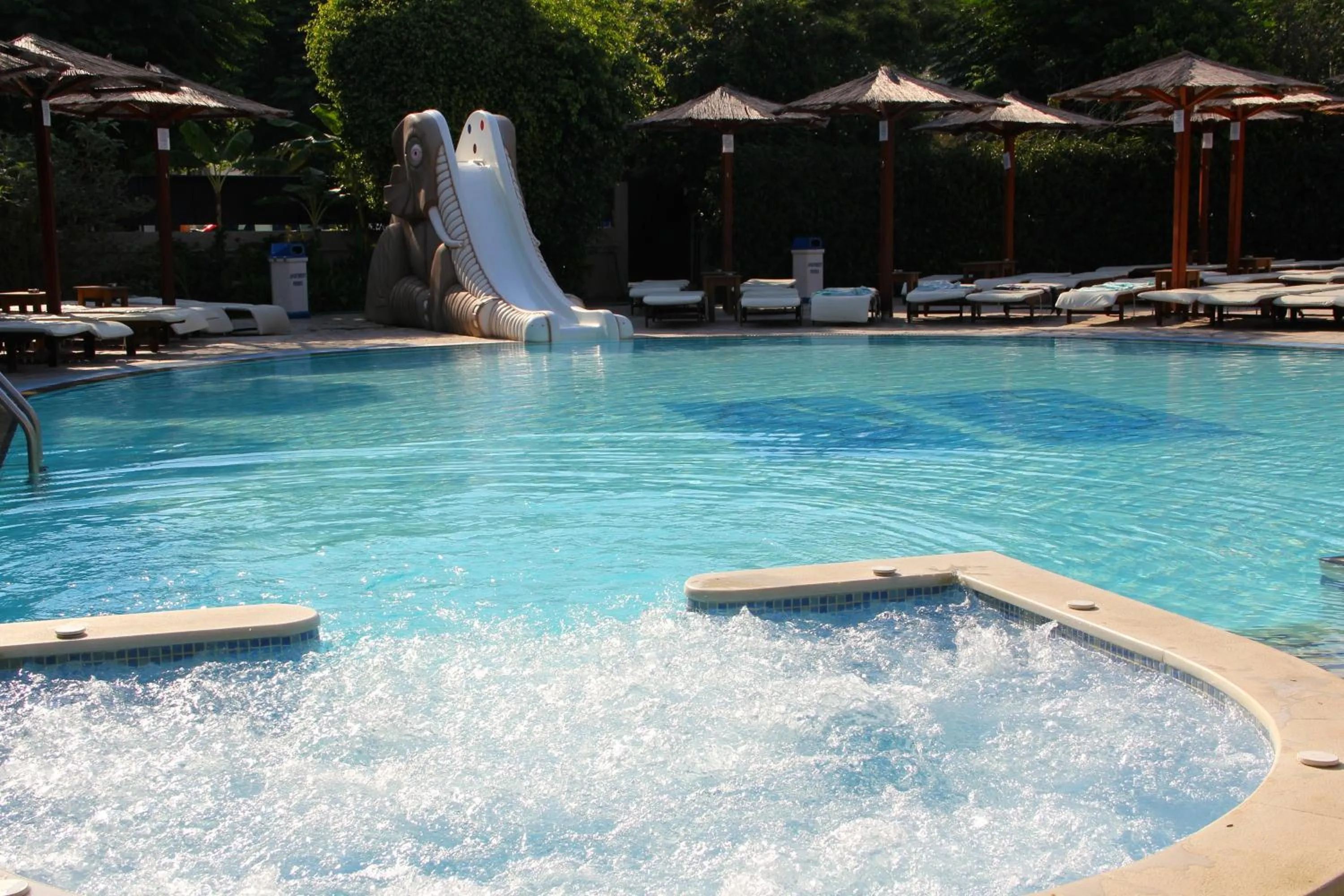 Swimming pool in Peridis Family Resort