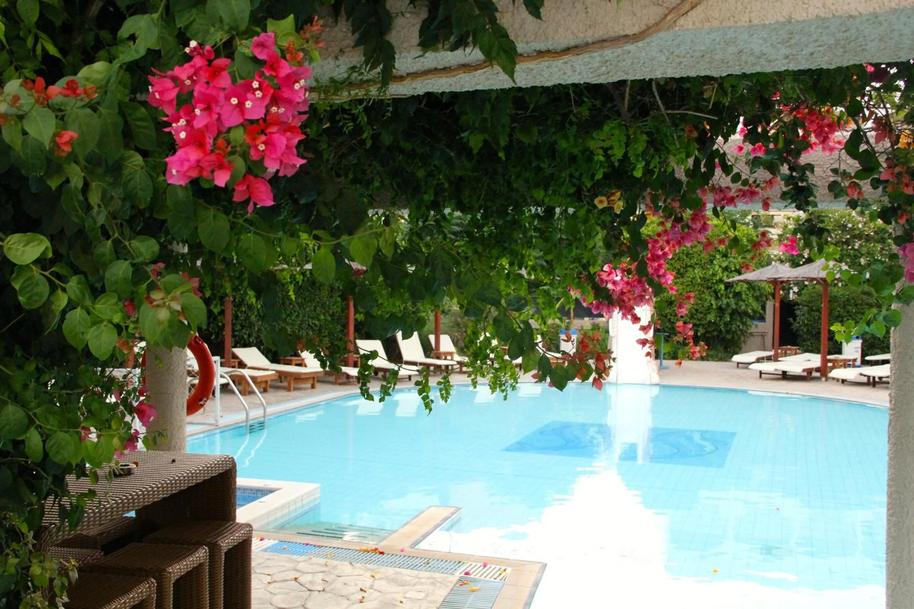 Swimming pool in Peridis Family Resort