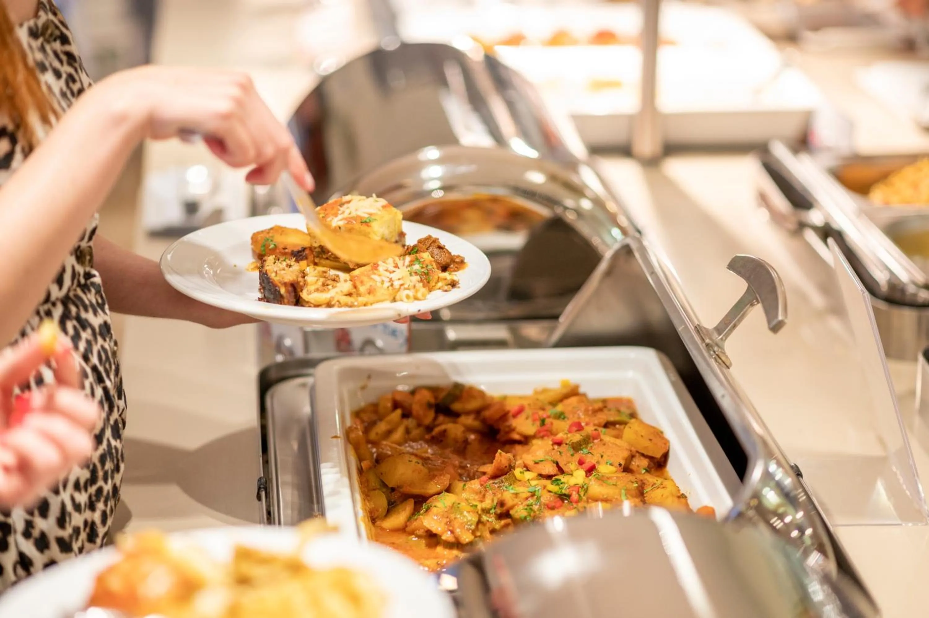 Restaurant/places to eat in Peridis Family Resort