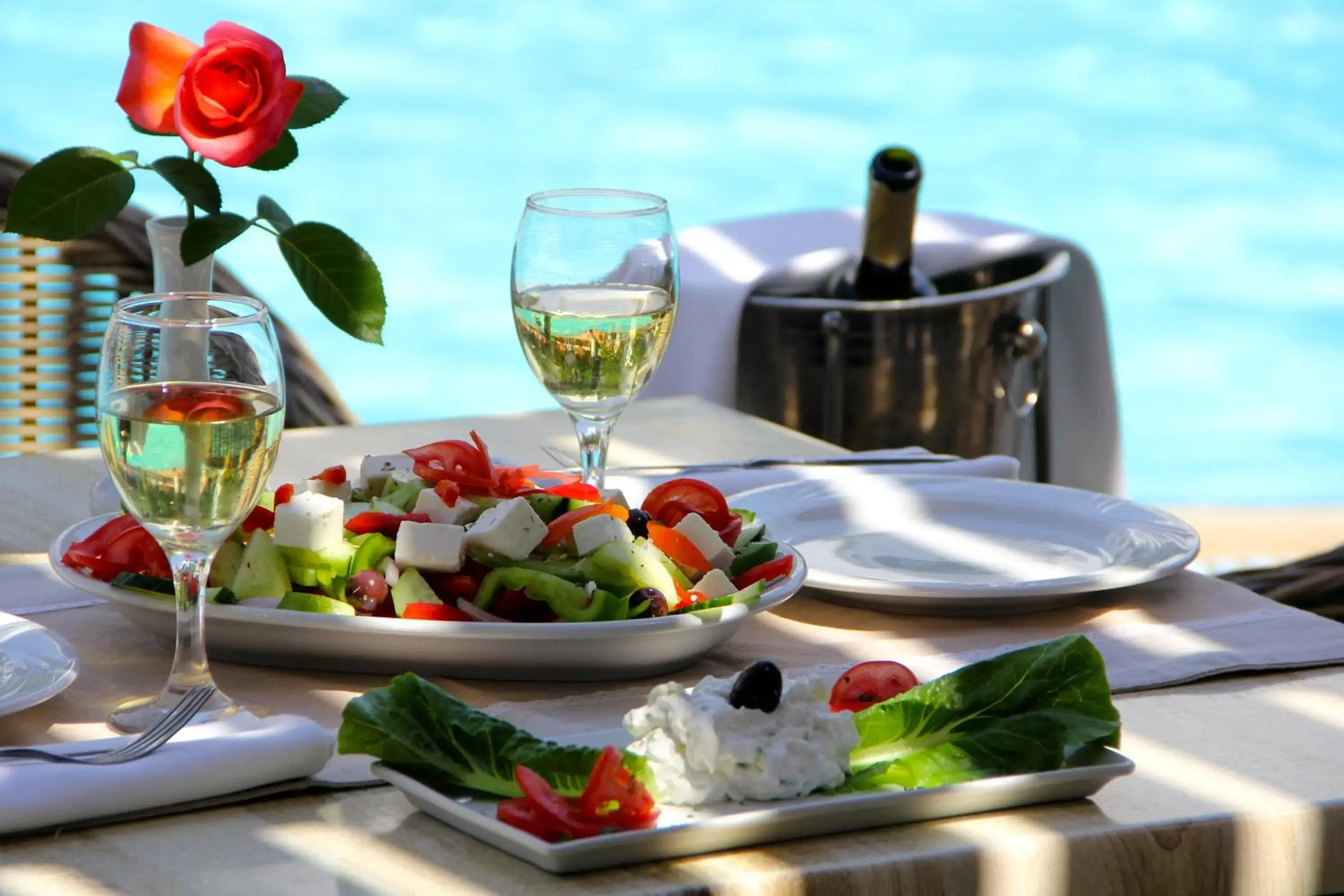 Restaurant/places to eat in Peridis Family Resort Restaurant/places to eat in Peridis Family Resort