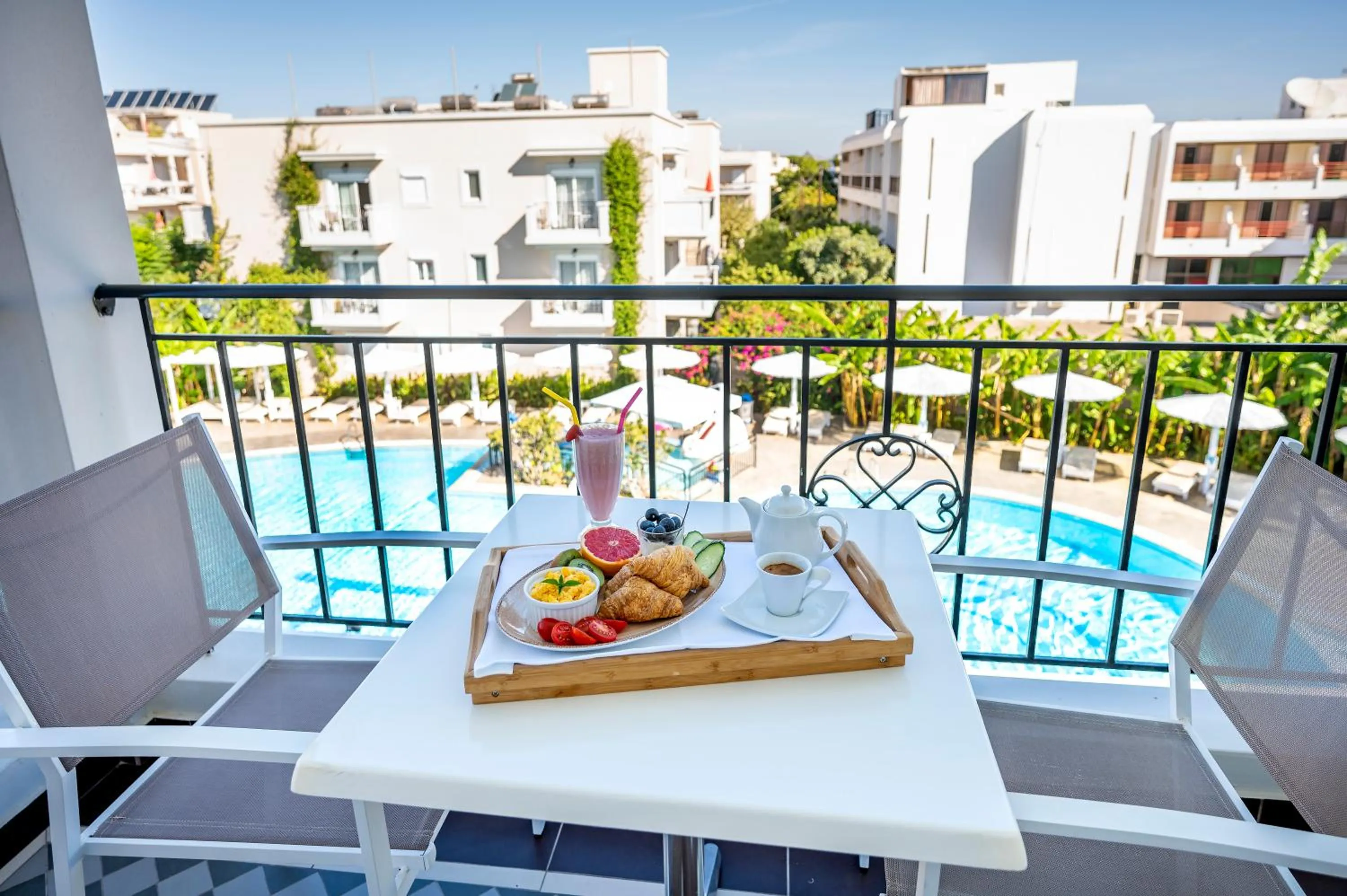 Peridis Family Resort