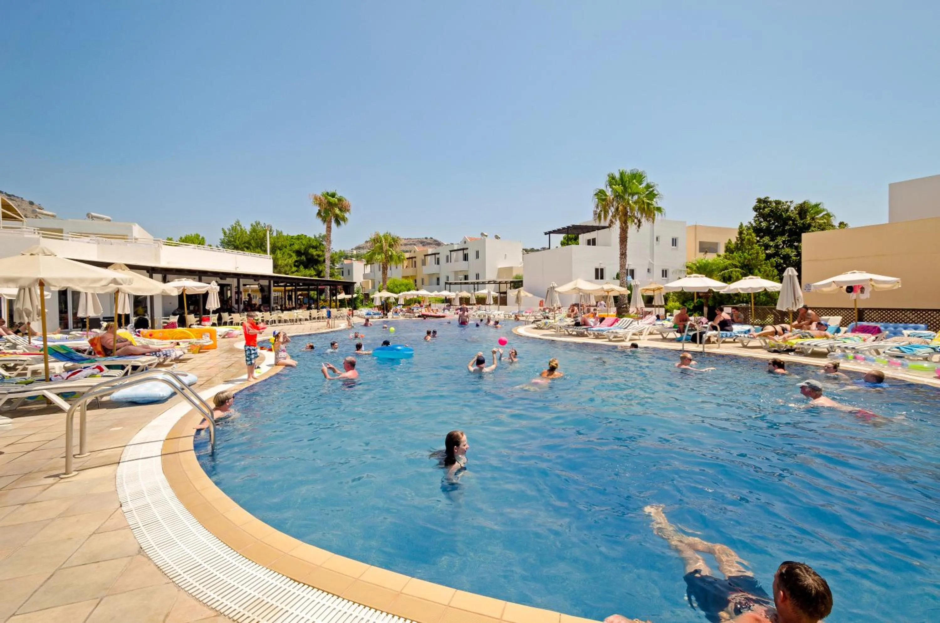 Swimming pool in Matina Pefkos Aparthotel