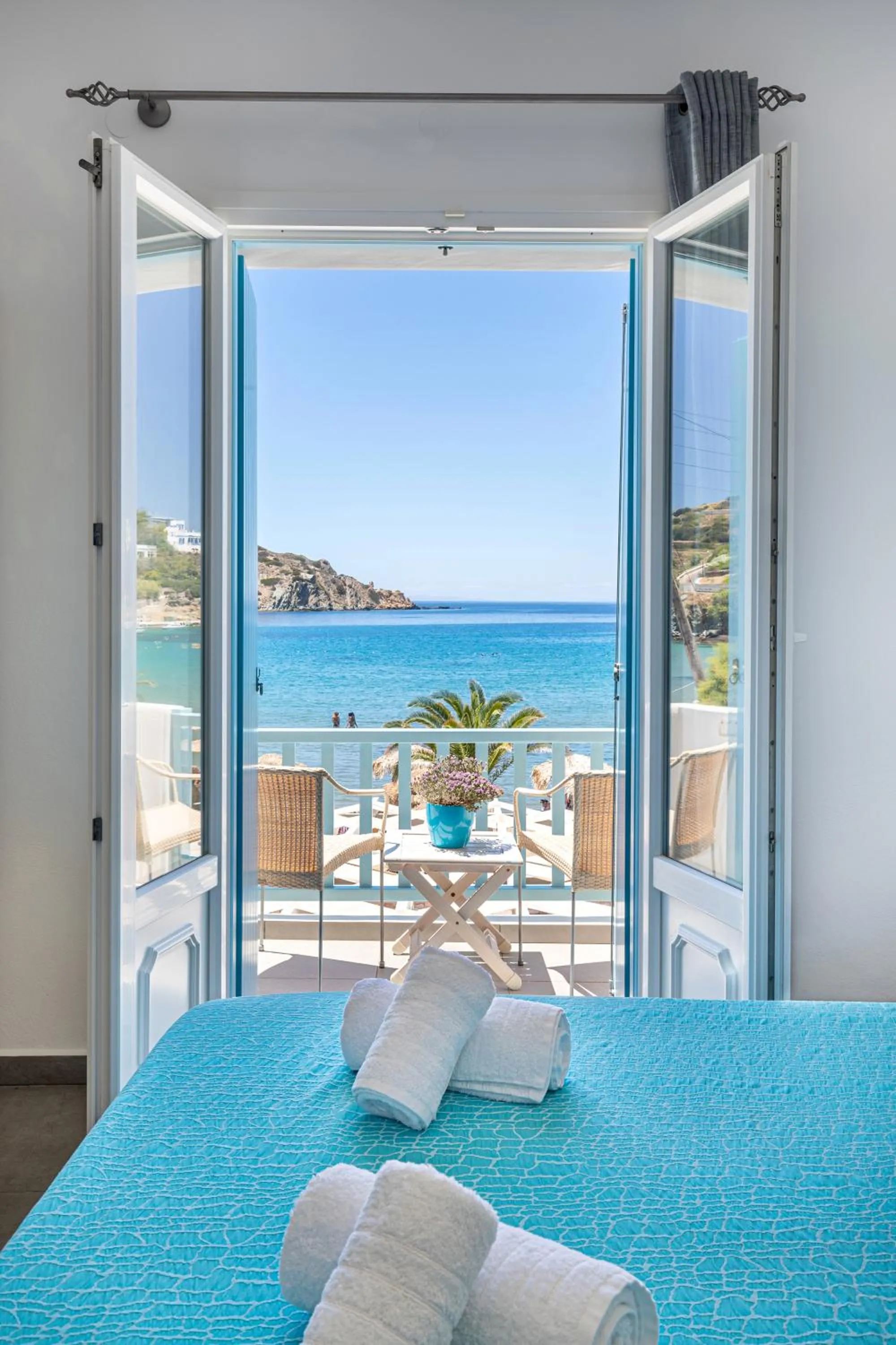 Sea view, Bed in Blue Harmony Hotel