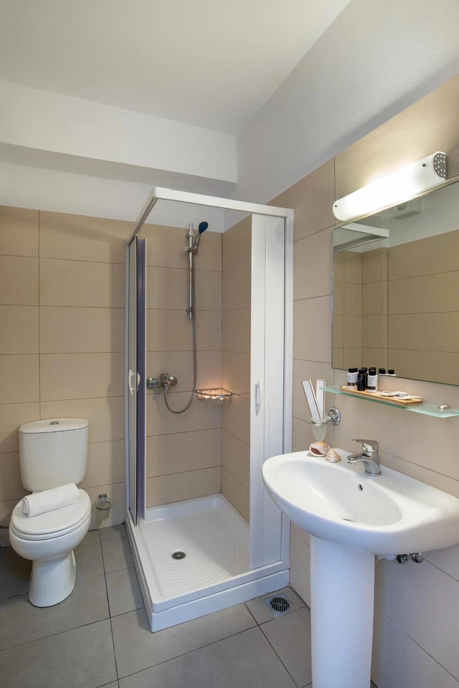 Bathroom in Blue Harmony Hotel