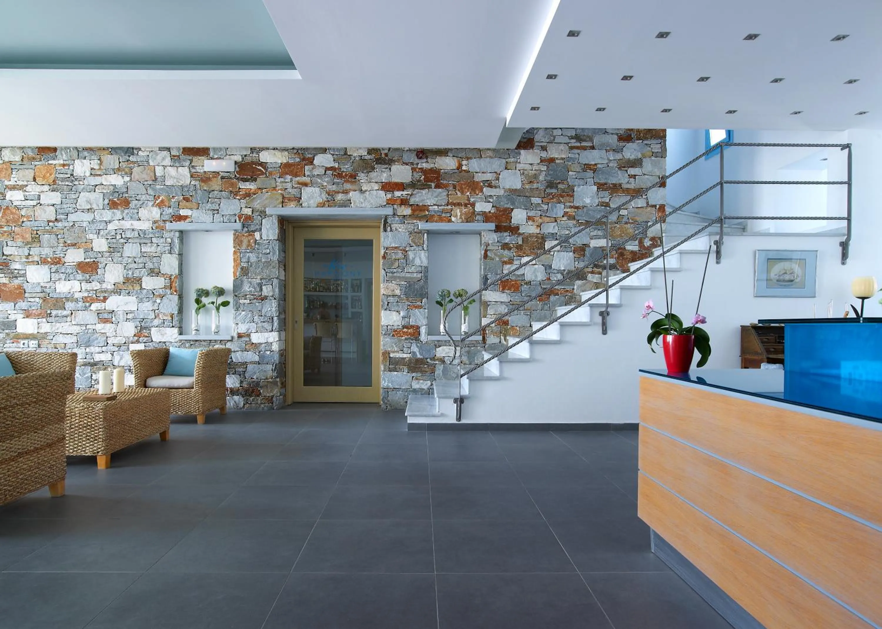 Lobby or reception in Blue Harmony Hotel