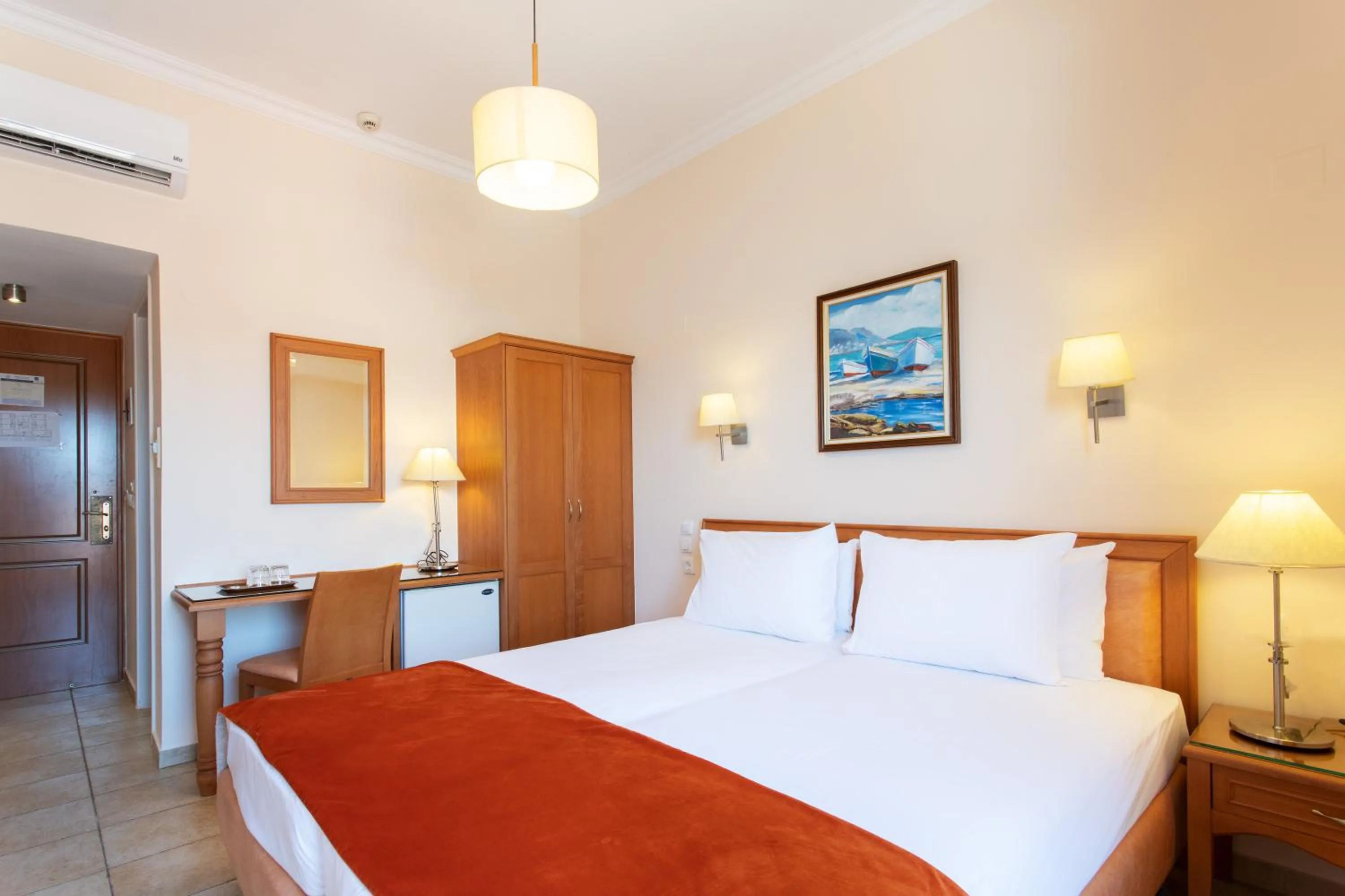 Bed in Pantheon City Hotel