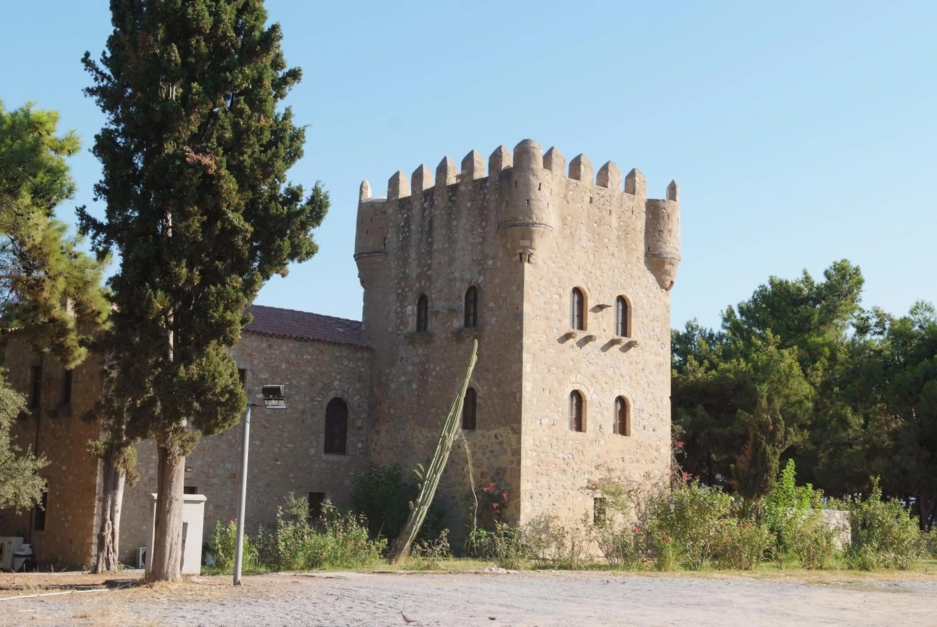 Property building in Pantheon City Hotel