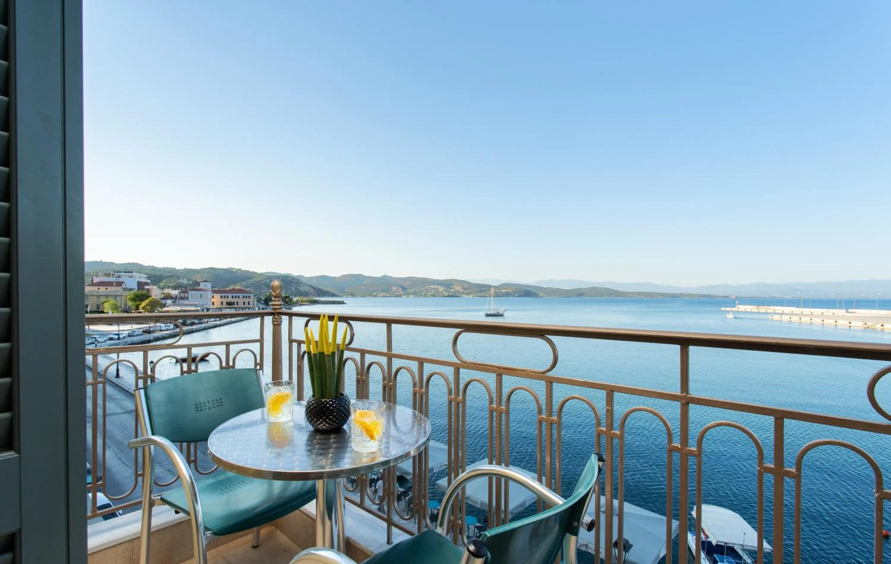 Balcony/Terrace in Pantheon City Hotel