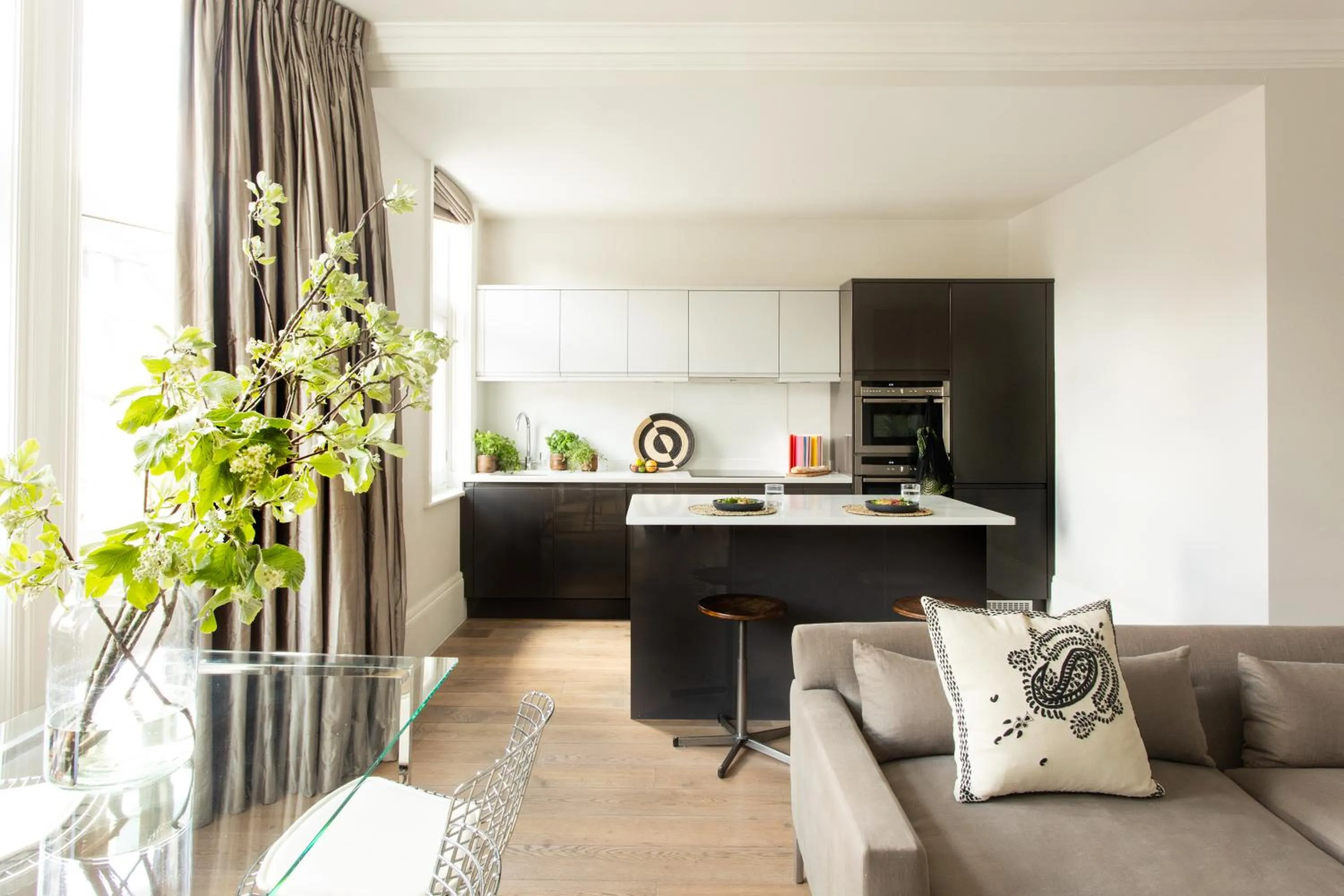 Kitchen or kitchenette in 56 Welbeck Street