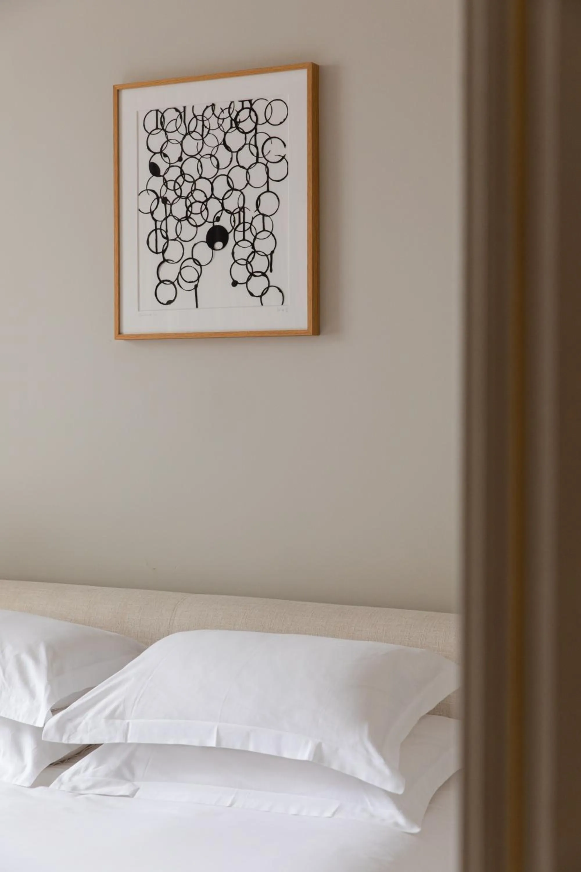 Bedroom, Bed in 56 Welbeck Street