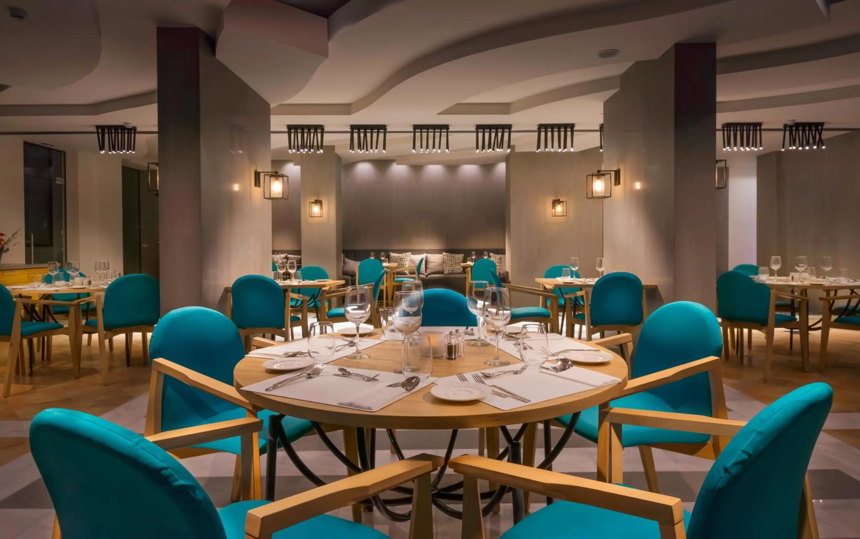 Restaurant/places to eat in Porto Angeli