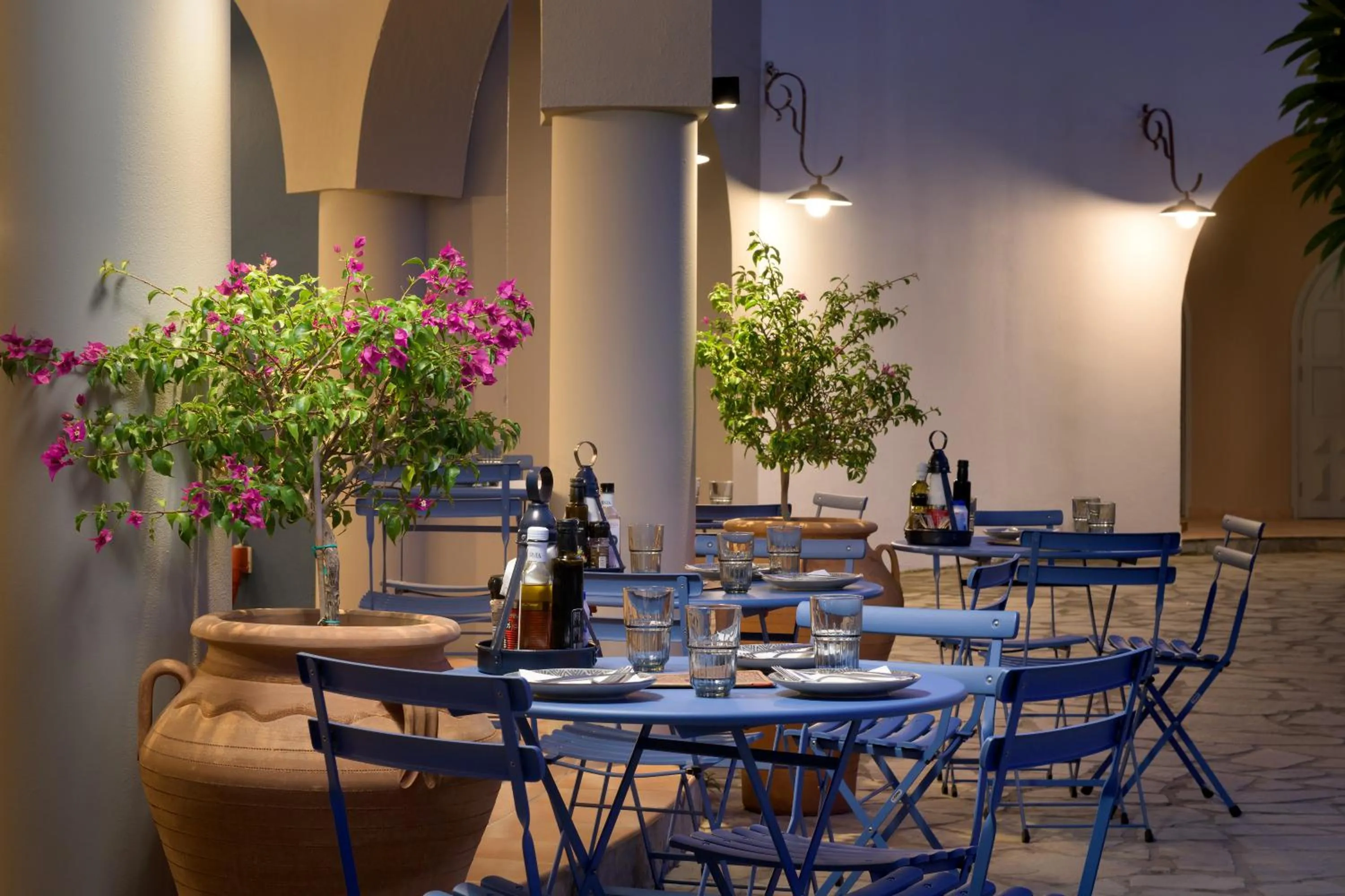 Restaurant/places to eat in Porto Angeli