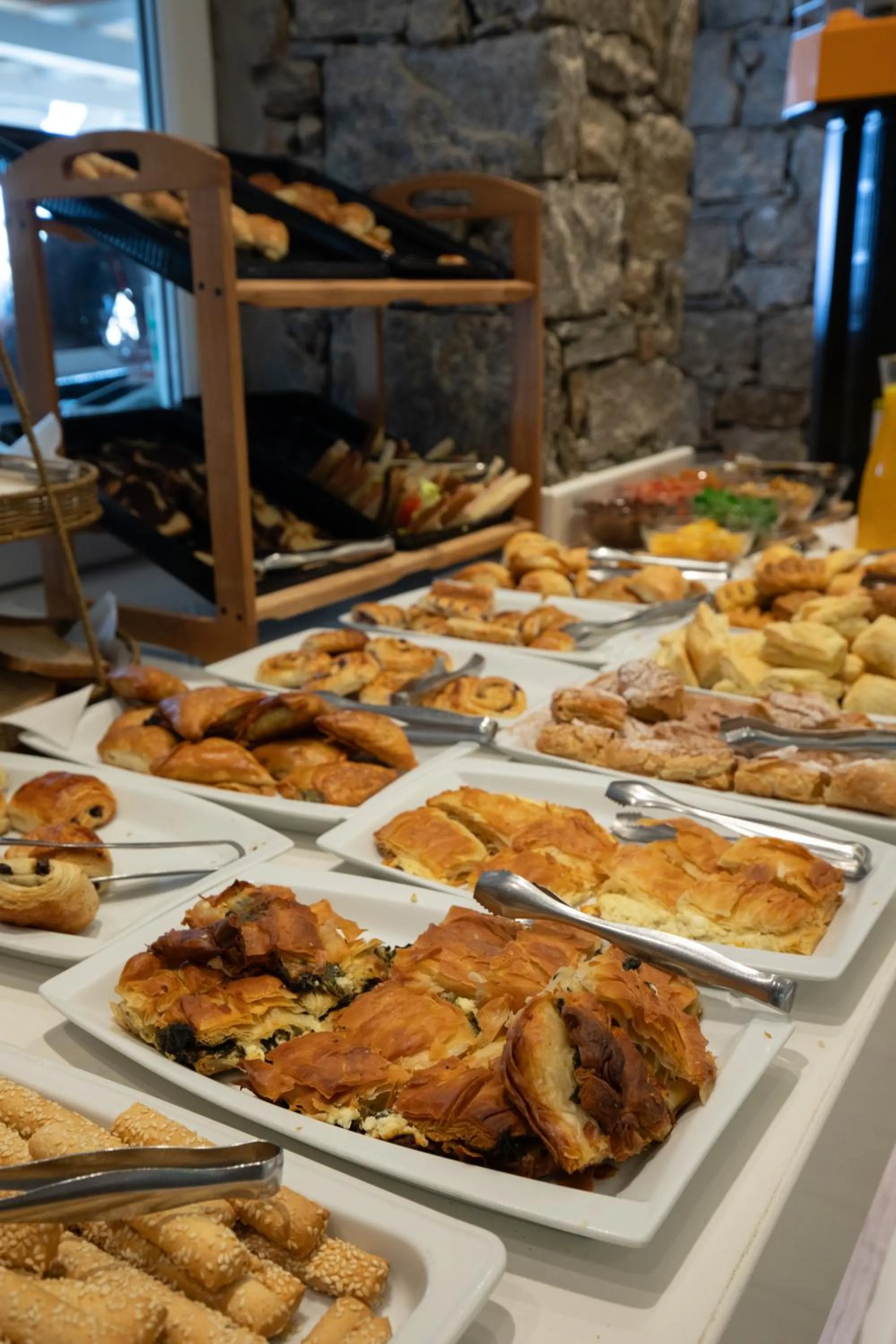 Buffet breakfast in Acrogiali Beachfront Hotel Mykonos