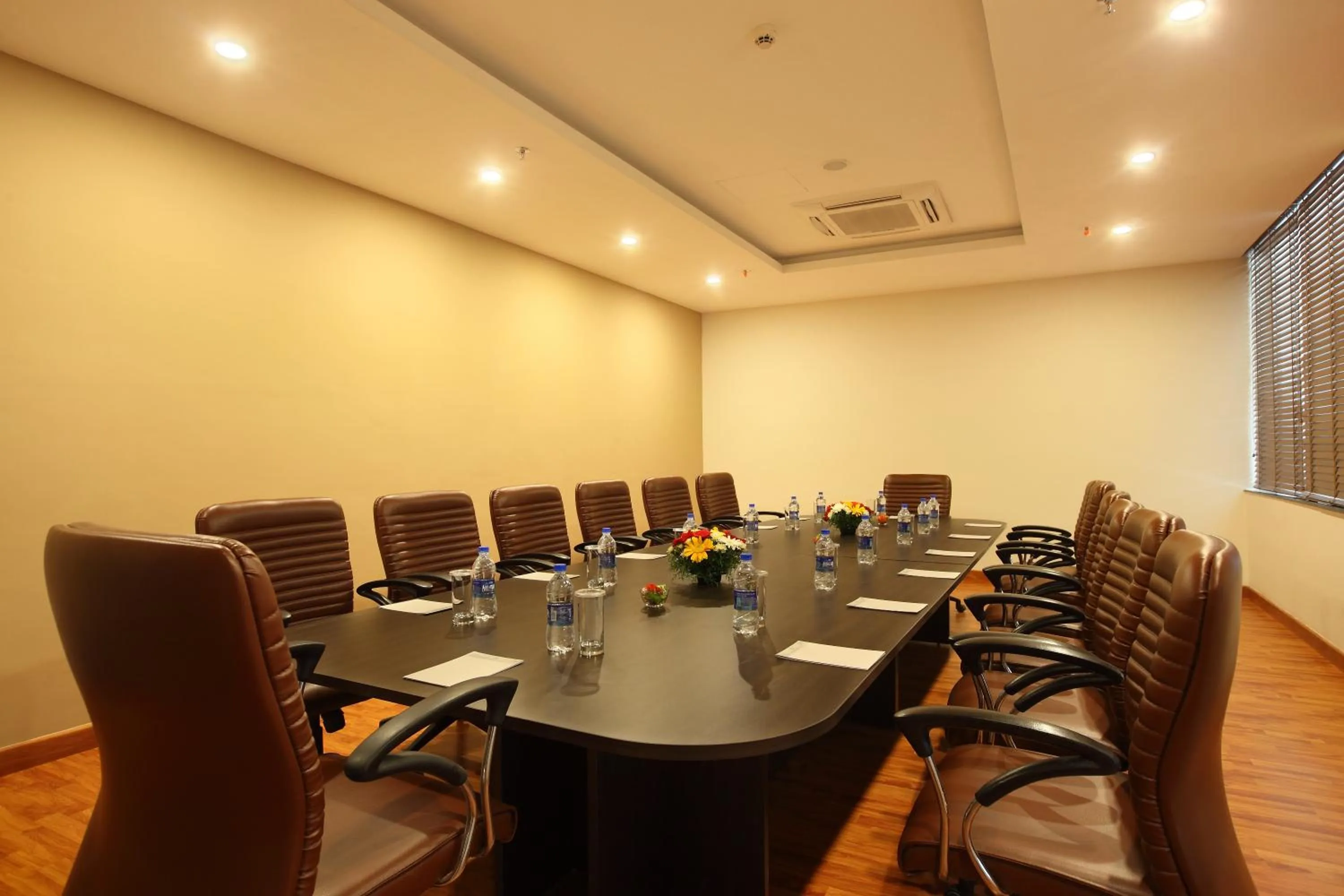 Business facilities in Starlit Suites Kochi