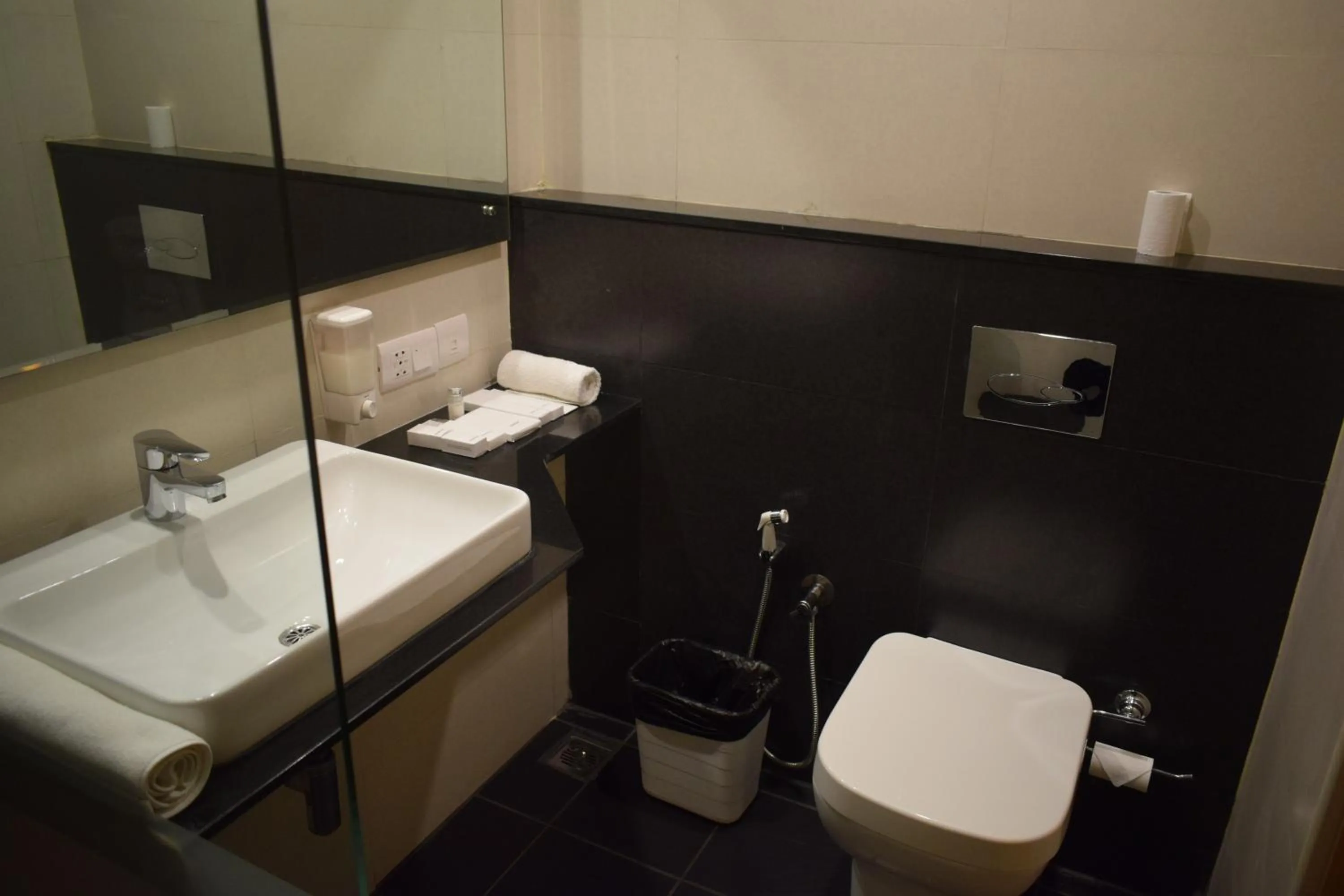 Toilet in Starlit Suites Kochi