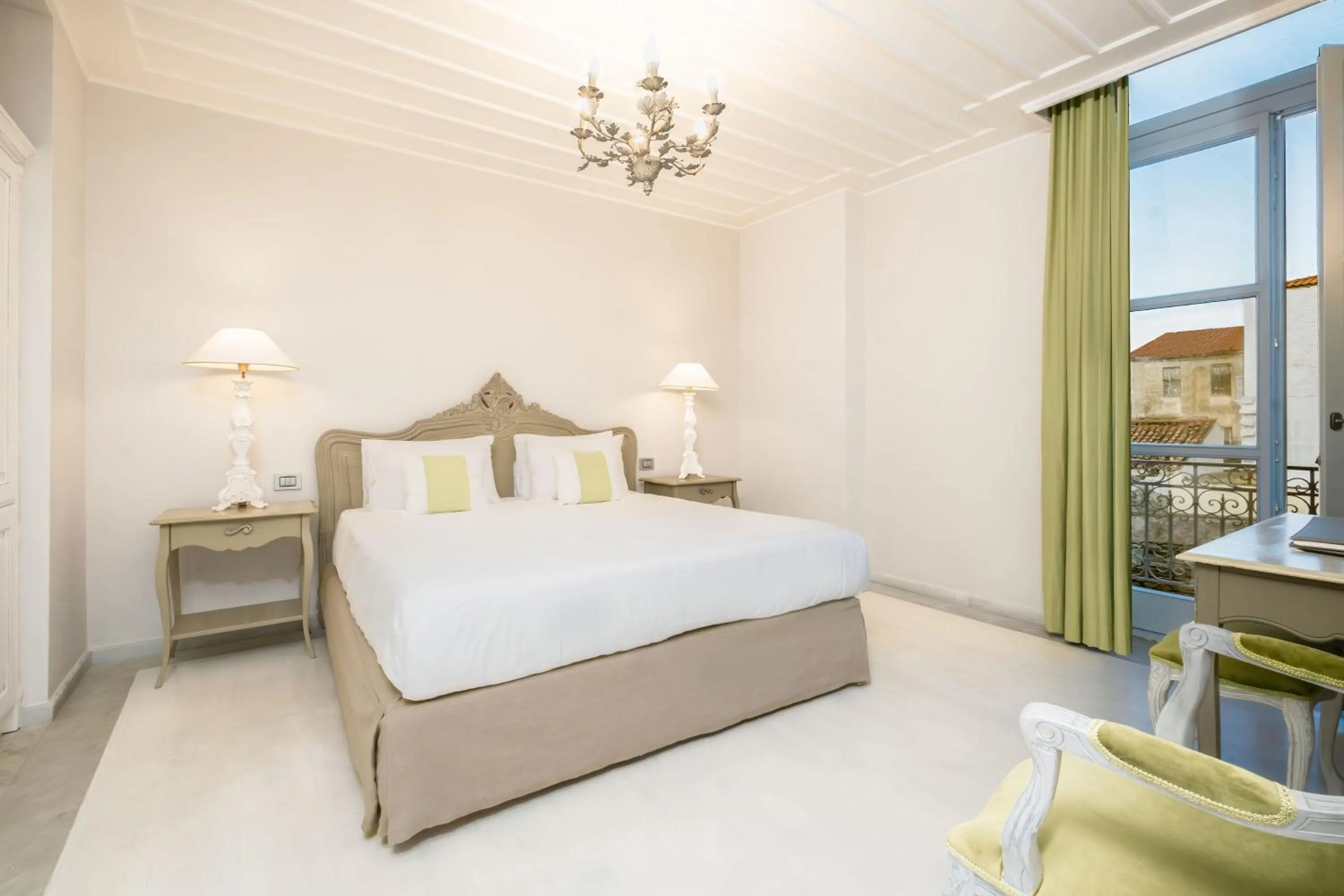 Bed in Micra Anglia Boutique Hotel & Spa