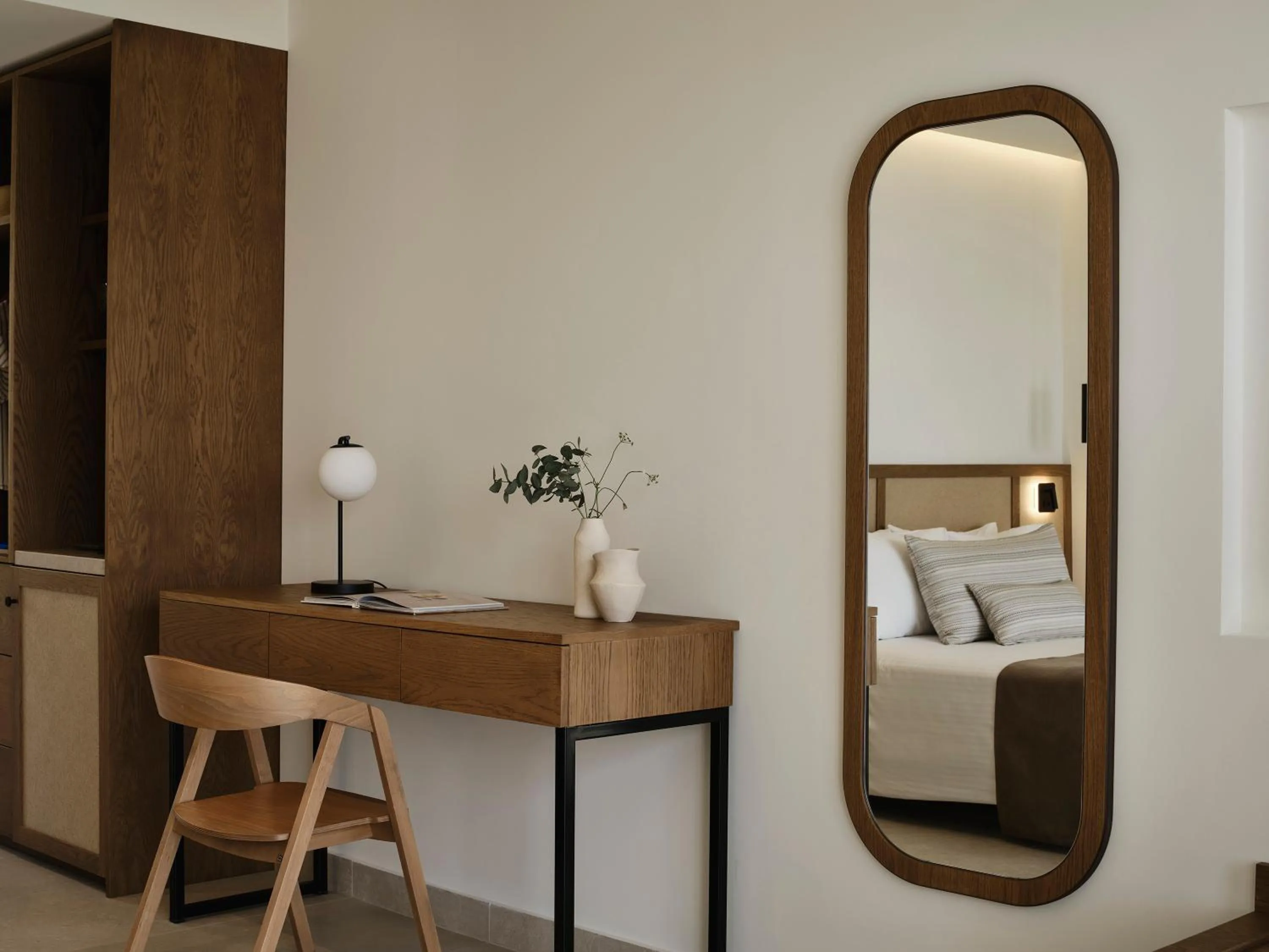 wardrobe, Bed in Aeolos Beach Resort