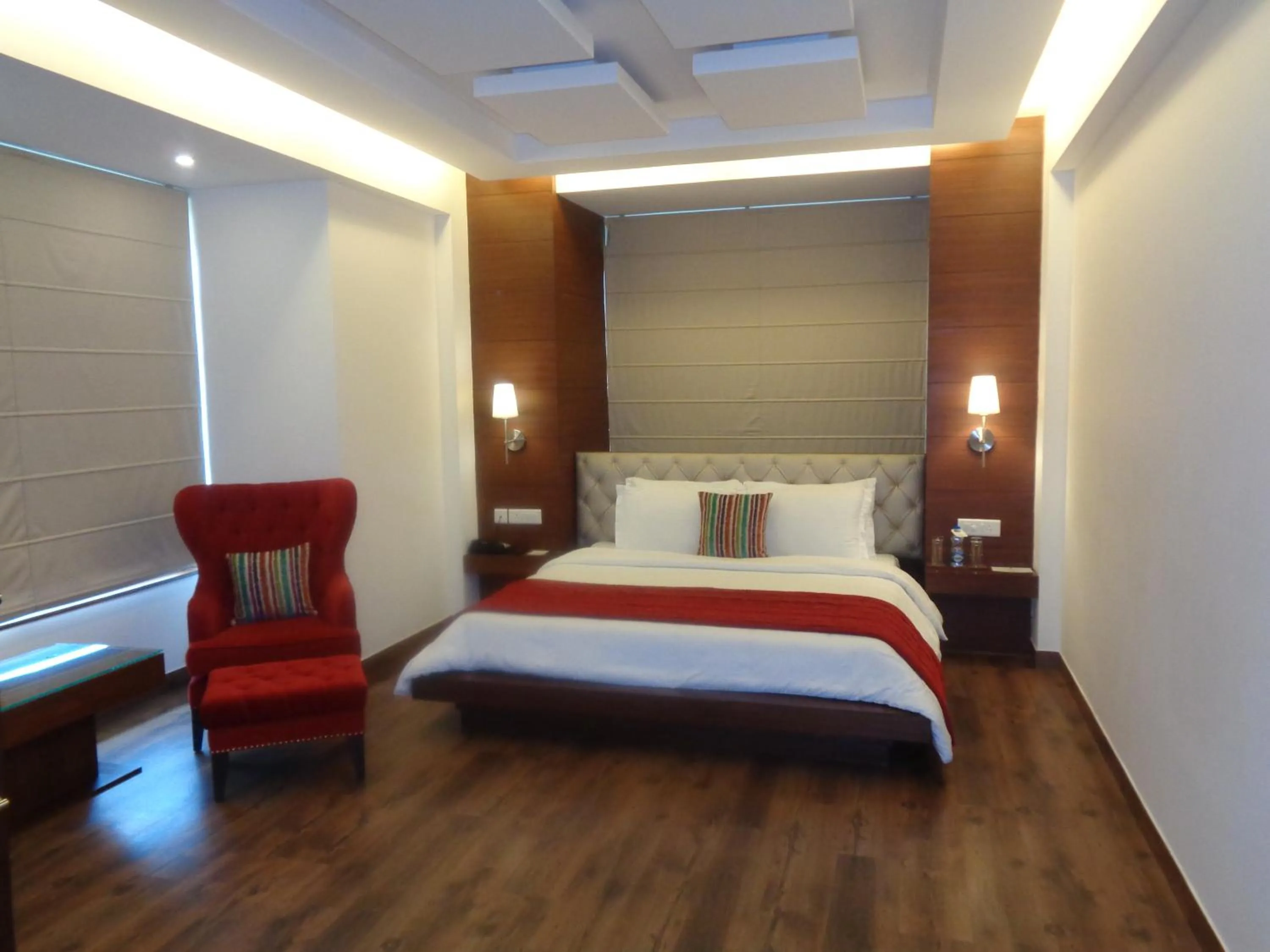 Bed in RS Sarovar Portico
