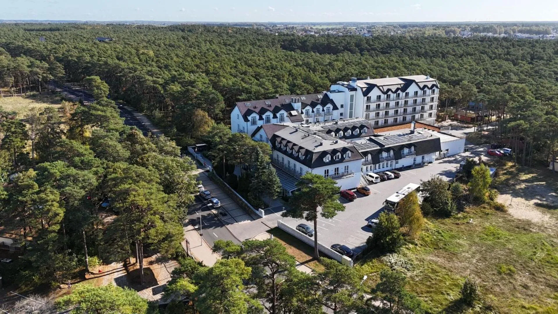 Property building in Hotel Jantar Wellness & Spa