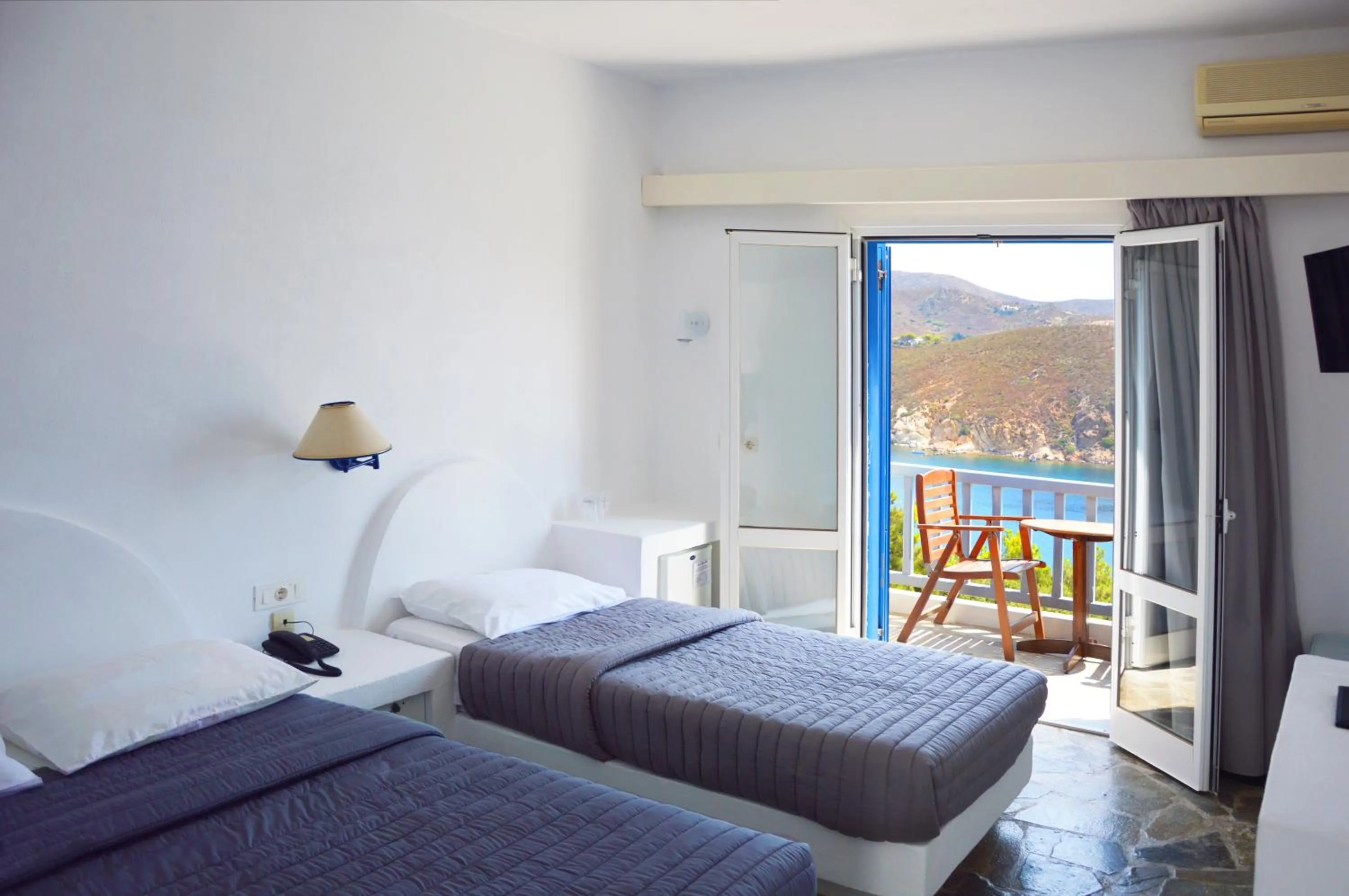 Sea view, Bed in Patmos Paradise Hotel