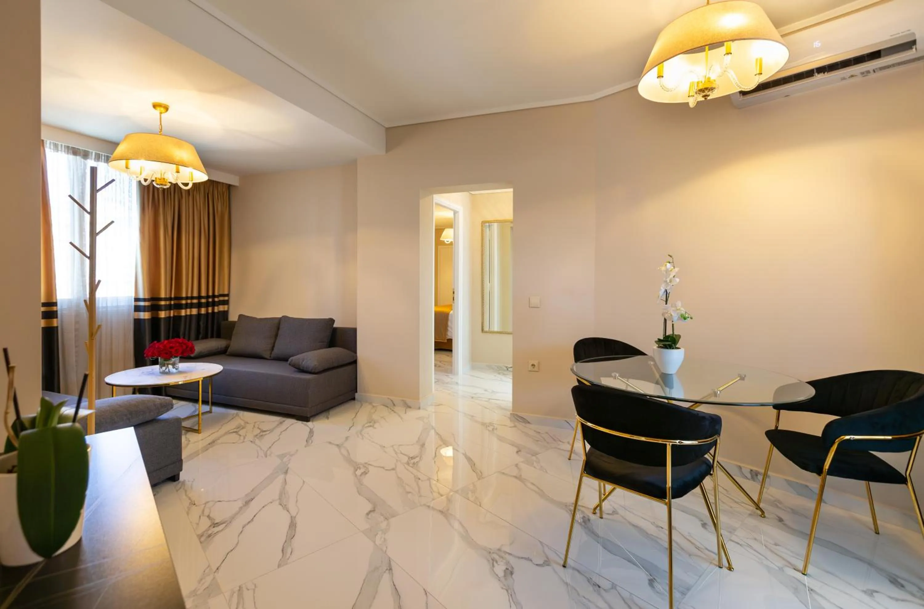 Living room in Ilisia Hotel Athens