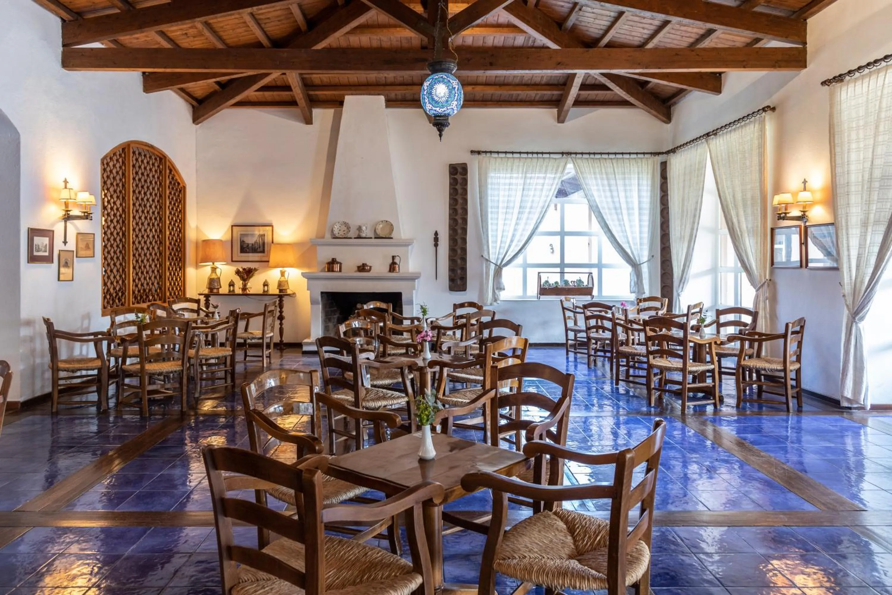 Coffee/tea facilities in Amalia Hotel Meteora