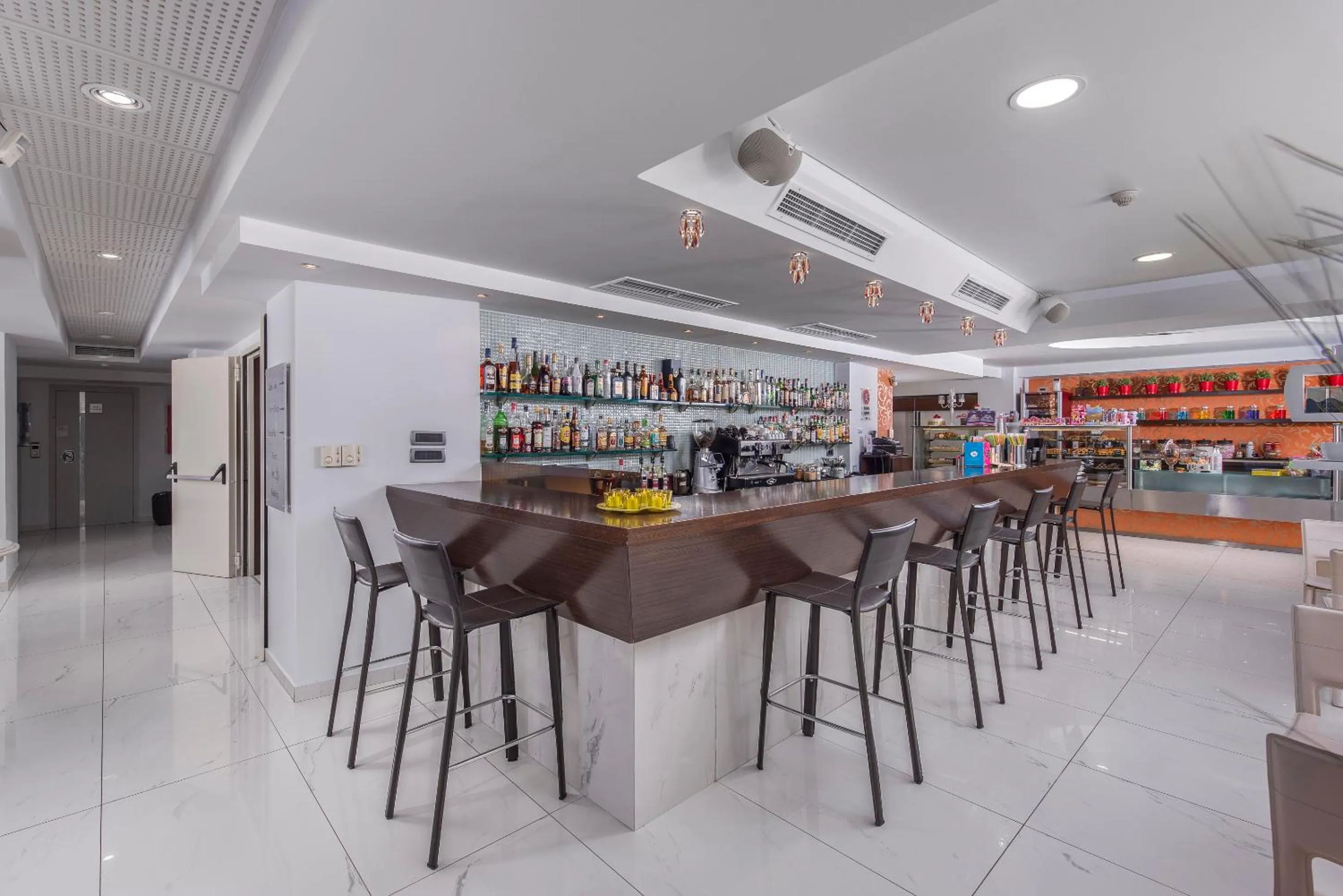 Lounge or bar in Habitat Hotel