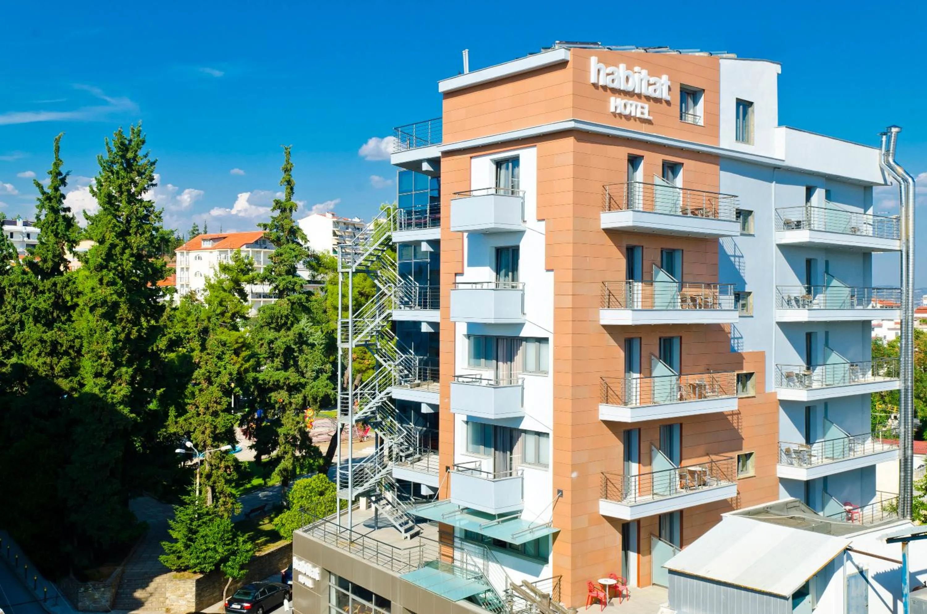 Bird's eye view in Habitat Hotel