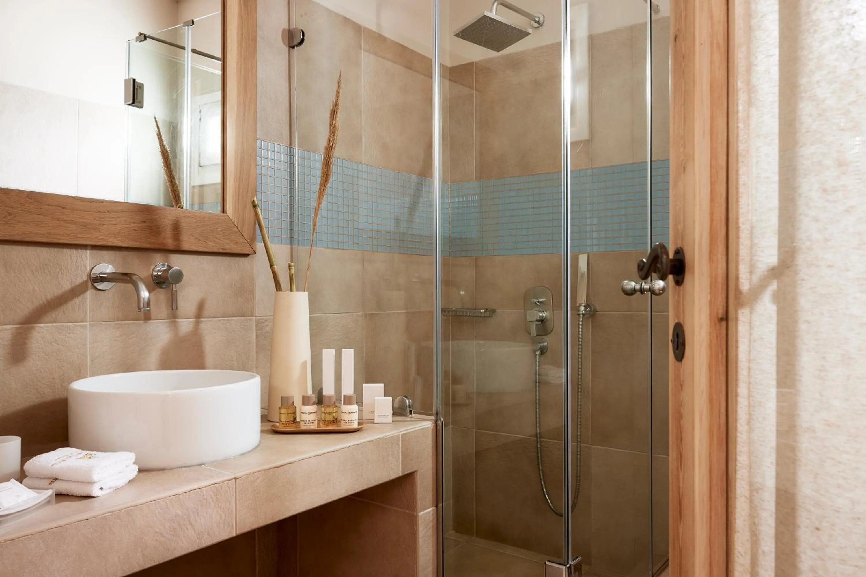 Bathroom in Vencia Boutique Hotel