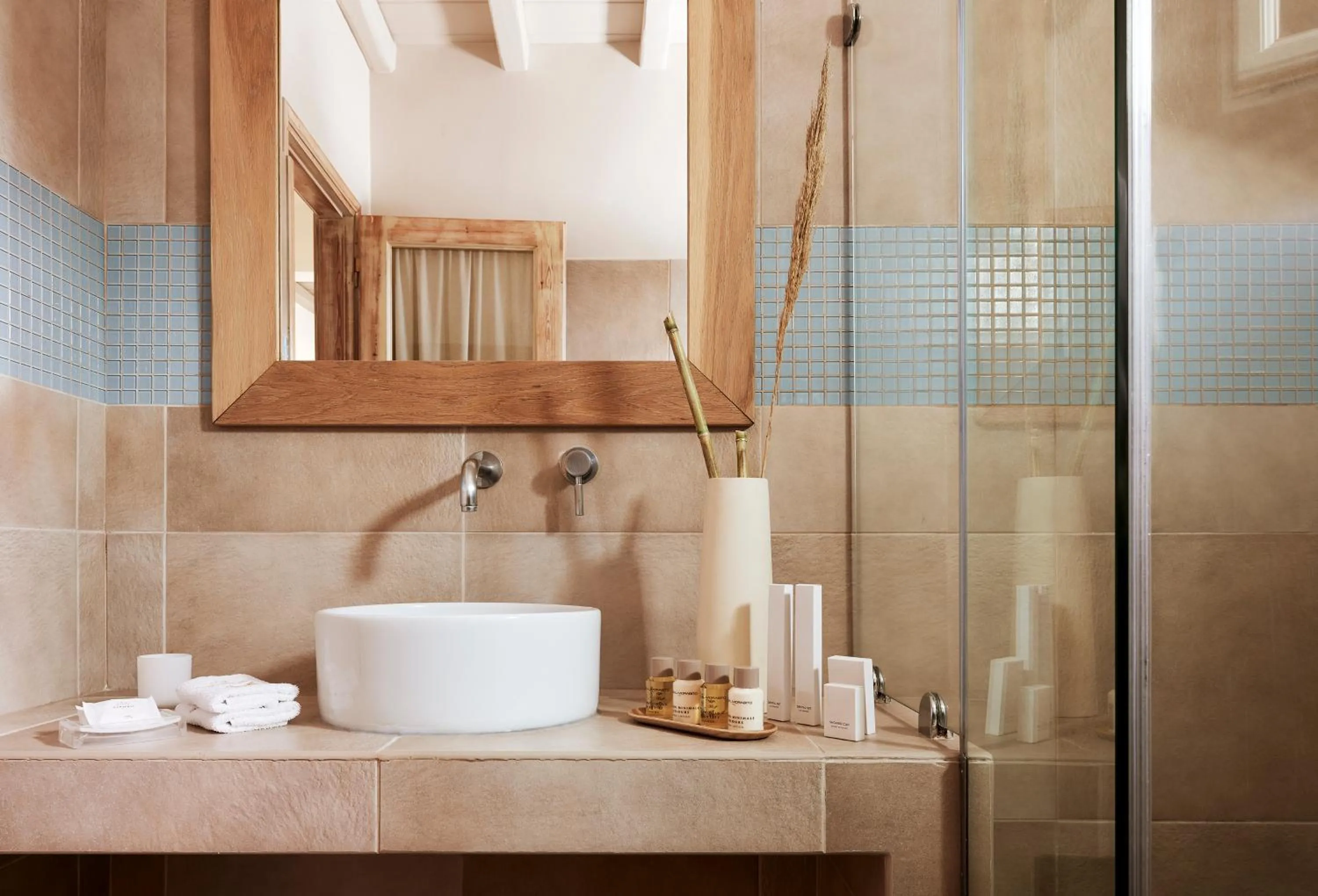 Bathroom in Vencia Boutique Hotel