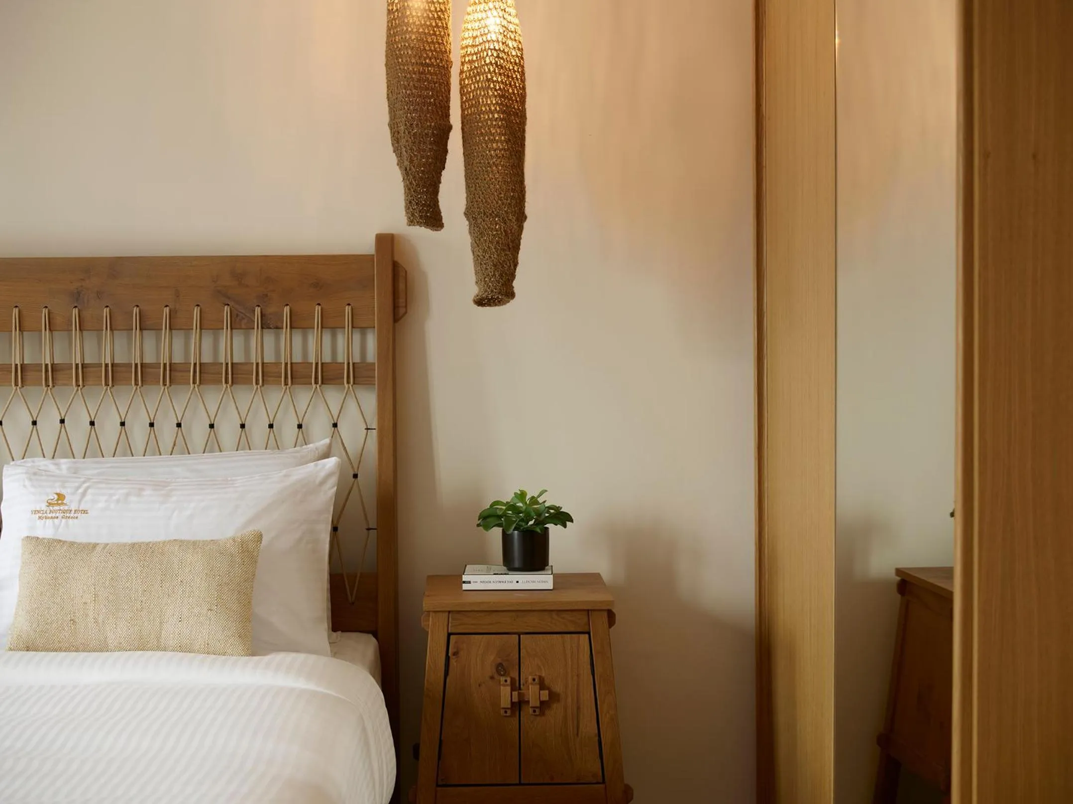 Bedroom, Bed in Vencia Boutique Hotel