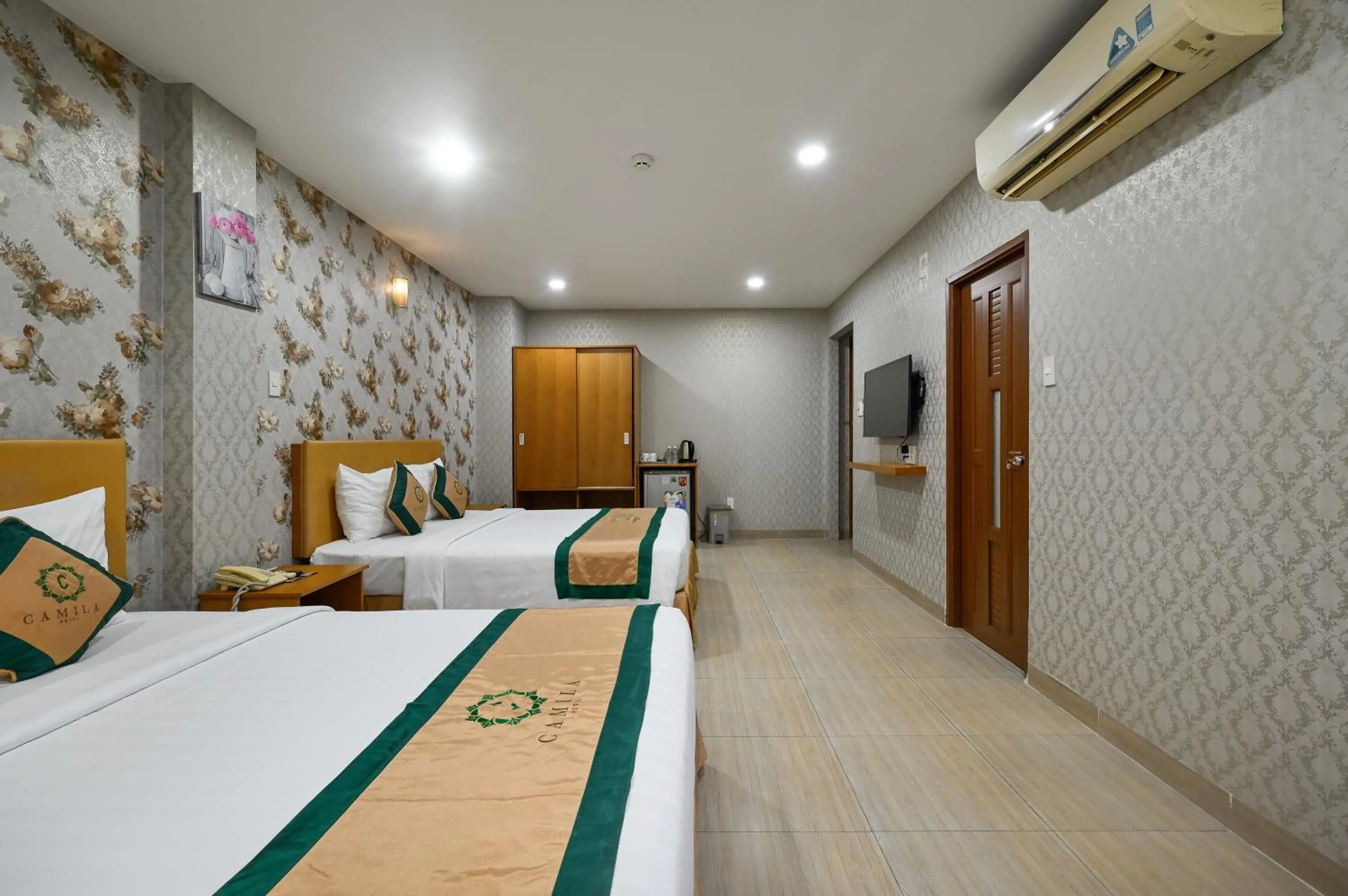 Photo of the whole room, Bed in Camila Airport Hotel