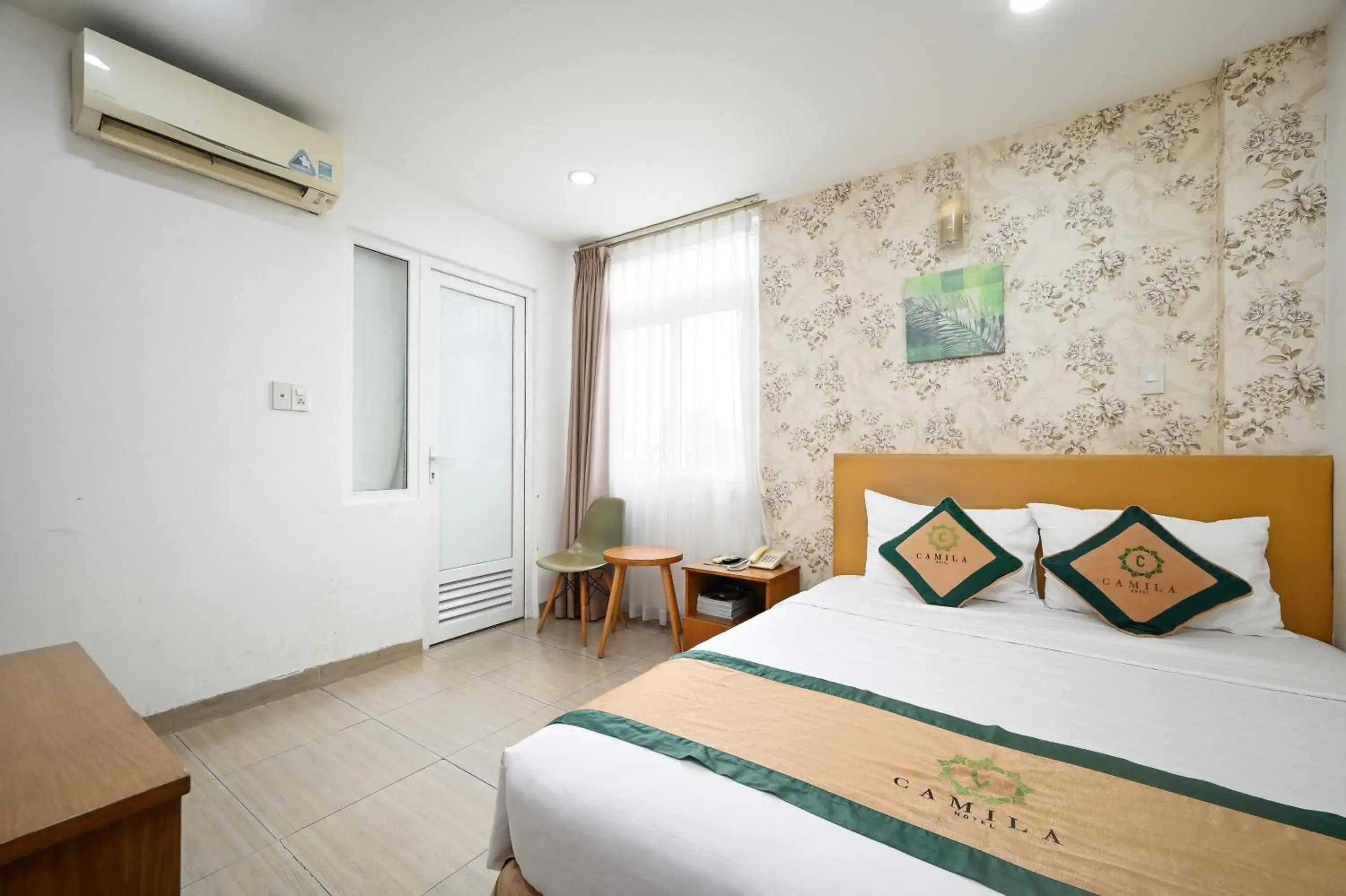 Photo of the whole room, Bed in Camila Airport Hotel Photo of the whole room, Bed in Camila Airport Hotel