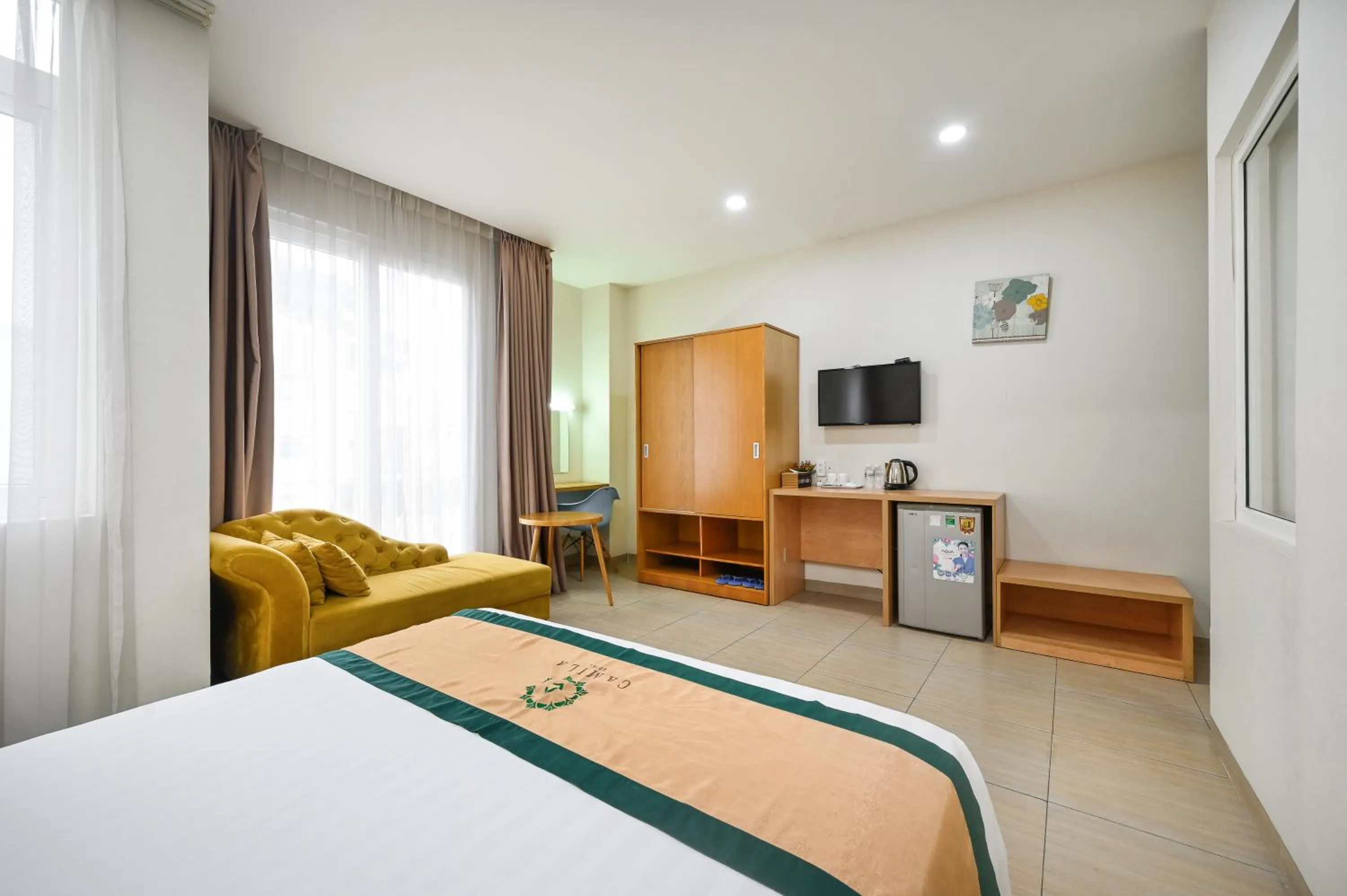 Photo of the whole room, Bed in Camila Airport Hotel