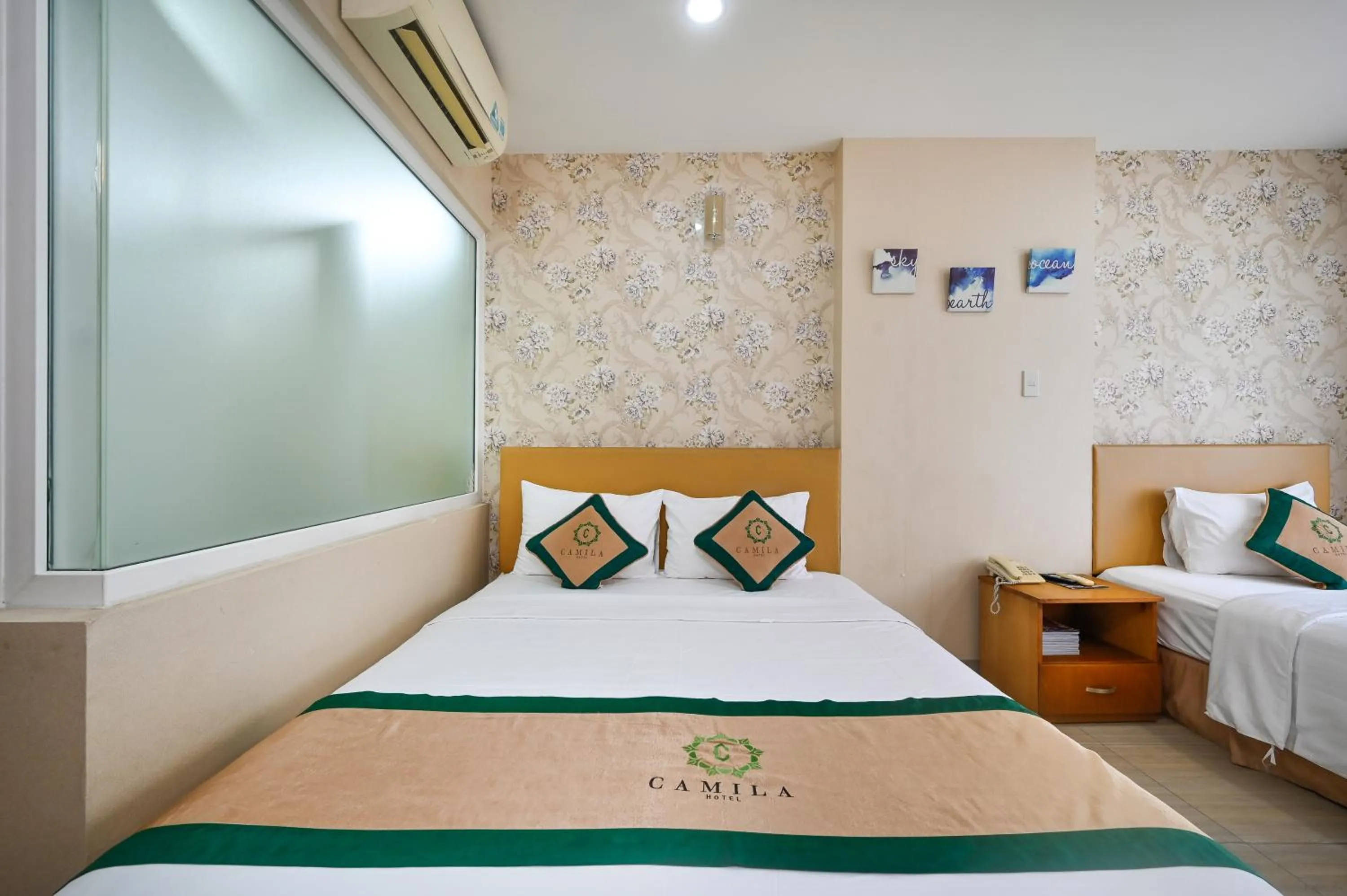 Photo of the whole room, Bed in Camila Airport Hotel