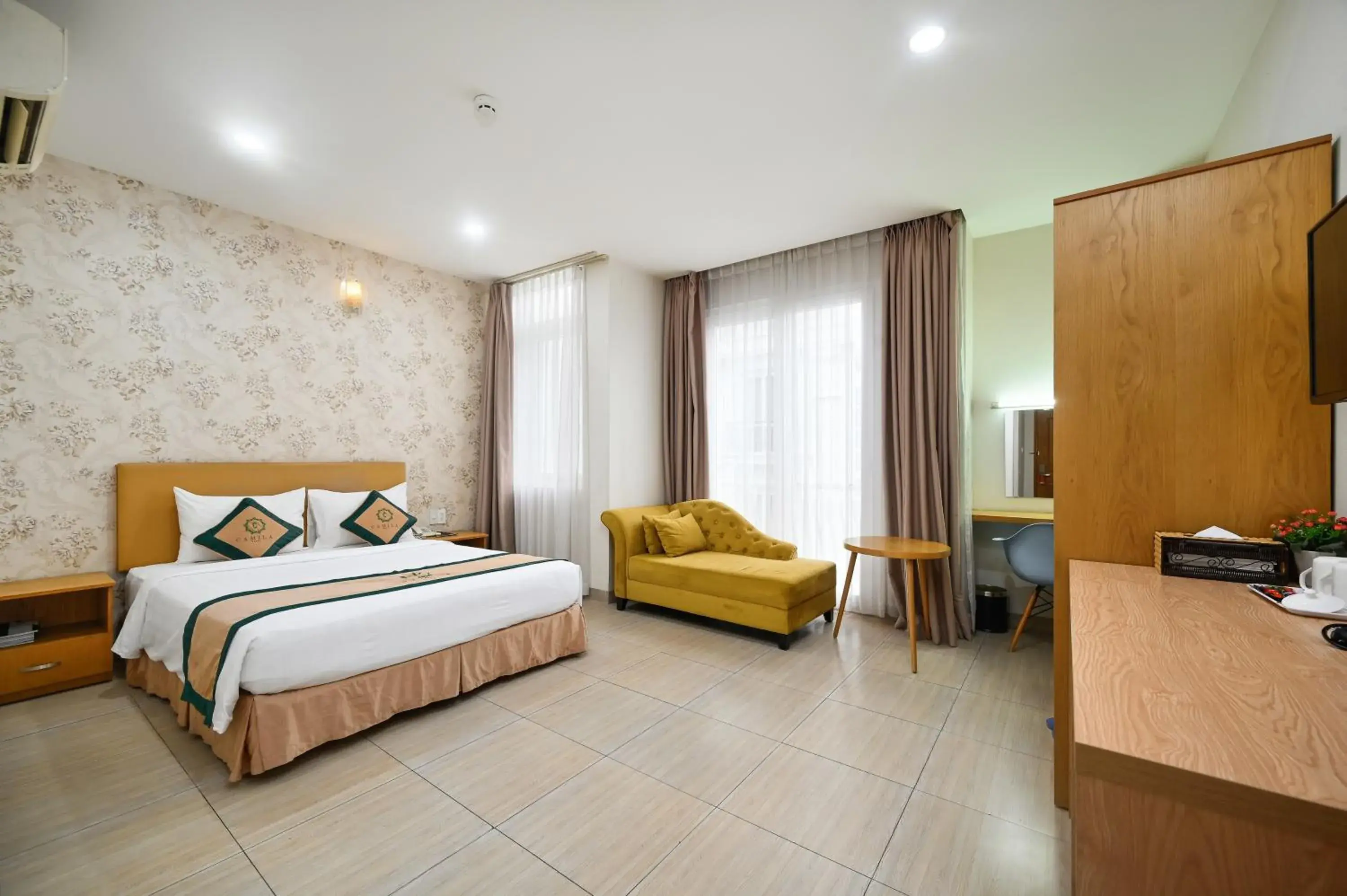 Photo of the whole room, Bed in Camila Airport Hotel Photo of the whole room, Bed in Camila Airport Hotel