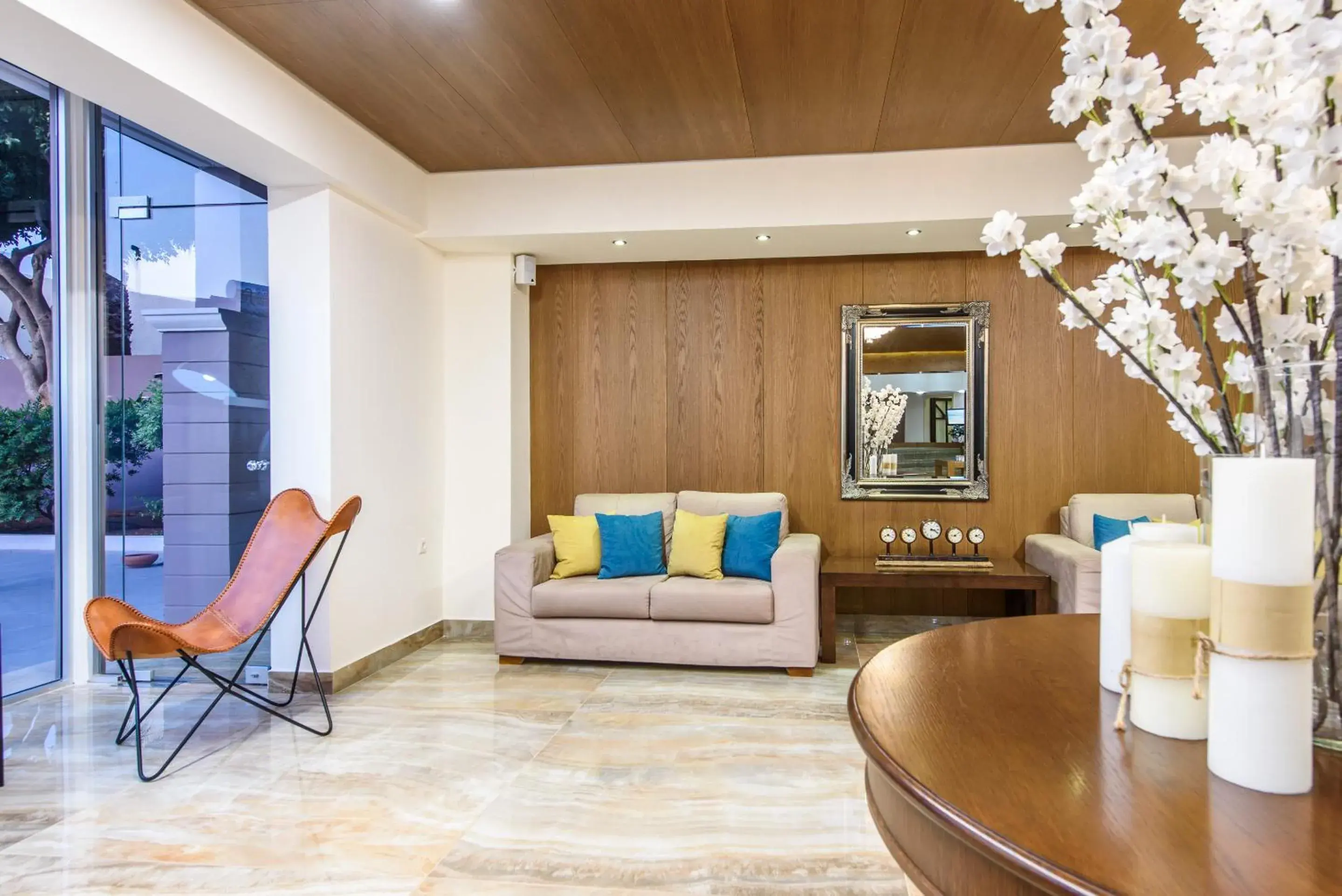 Living room in Eurohotel Katrin Hotel & Bungalows Living room in Eurohotel Katrin Hotel & Bungalows