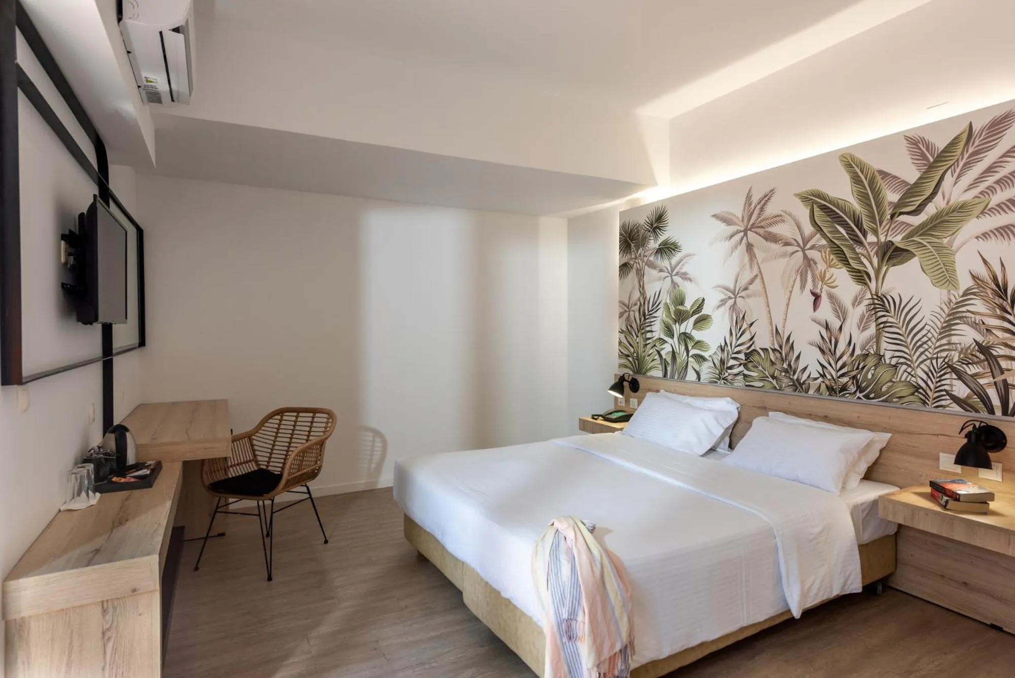 Photo of the whole room, Bed in Eurohotel Katrin Hotel & Bungalows