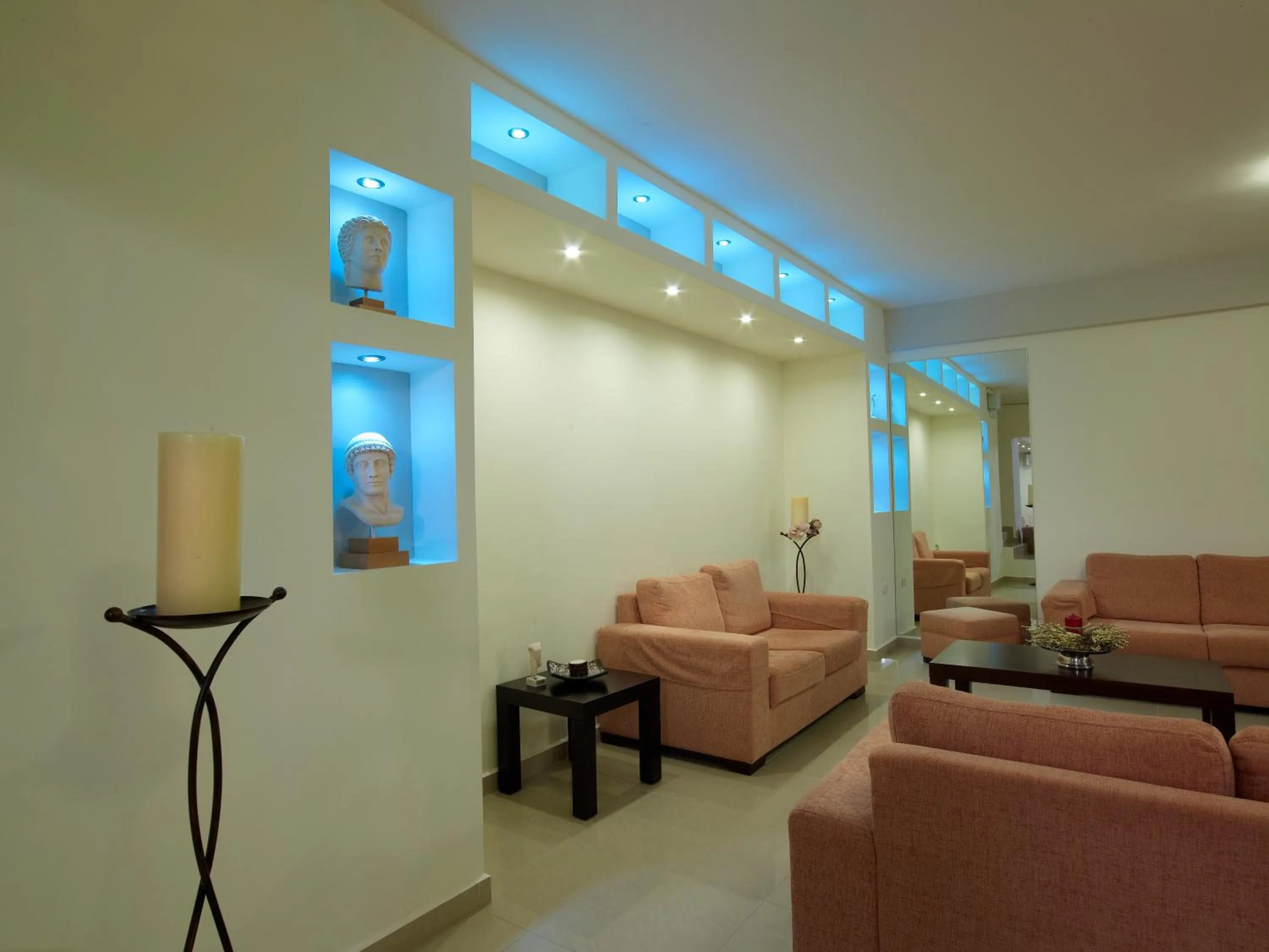 Lobby or reception in Eurohotel Katrin Hotel & Bungalows