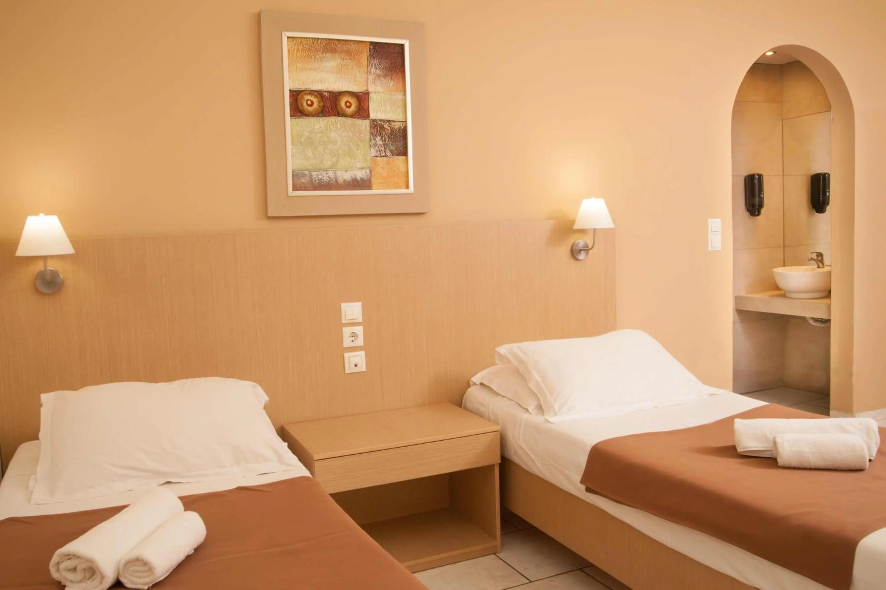 Bed in Eurohotel Katrin Hotel & Bungalows