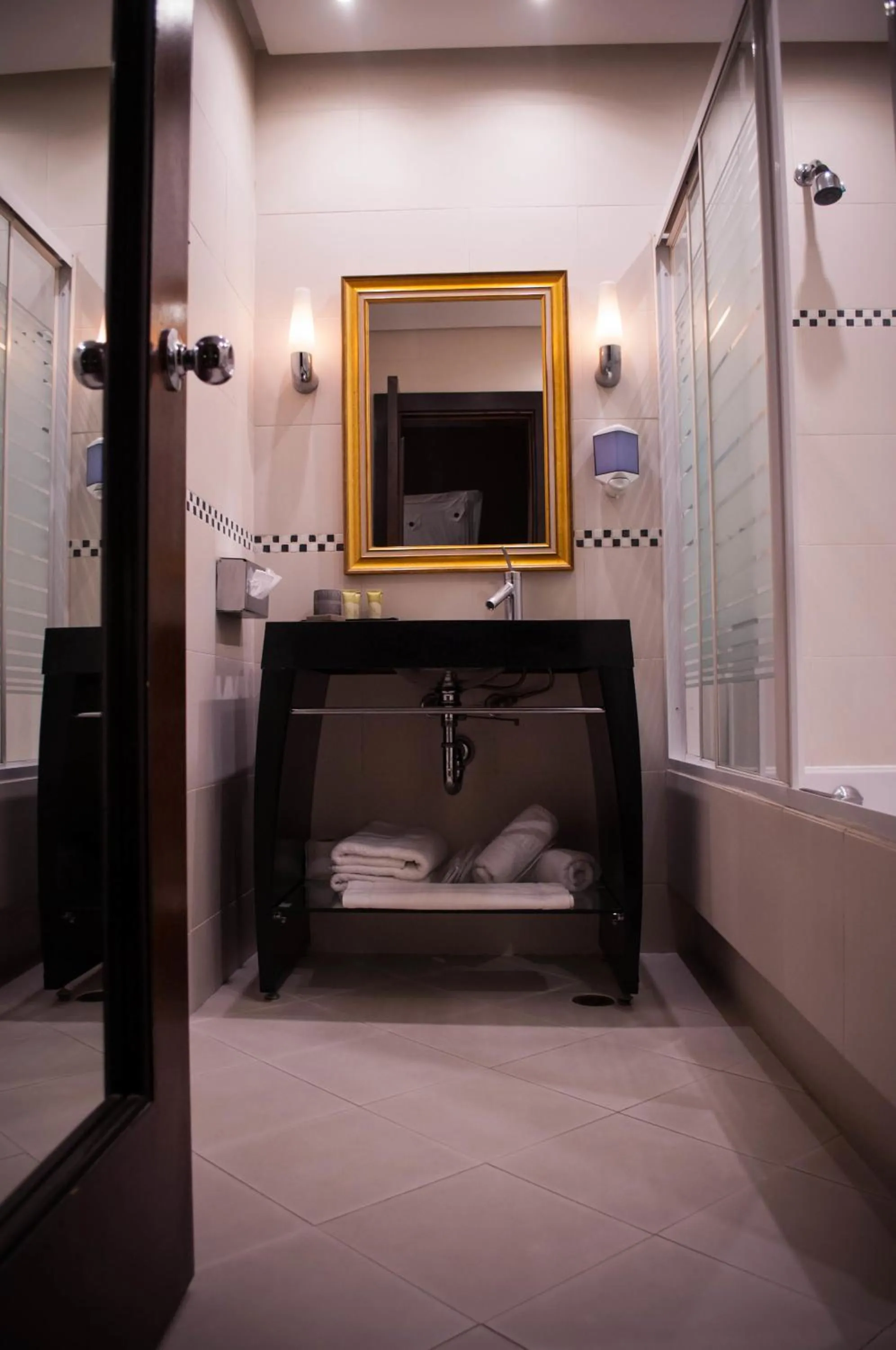 Bathroom in Andromeda Hotel Thessaloniki