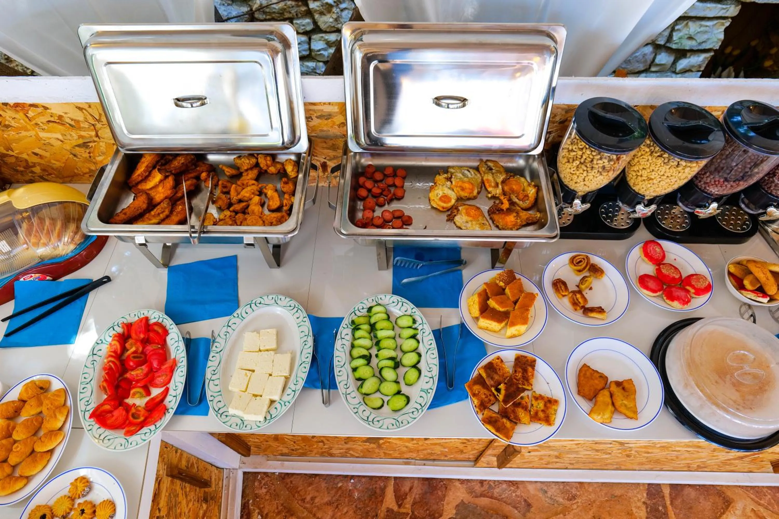 Food and drinks in Hotel Two Mermaids Ksamil