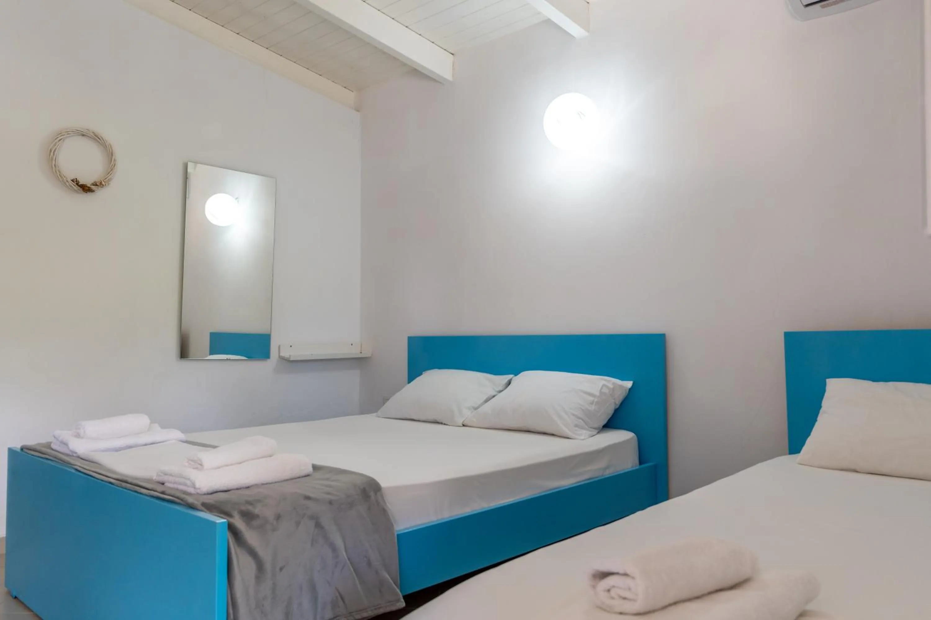 Bed in Hotel Two Mermaids Ksamil