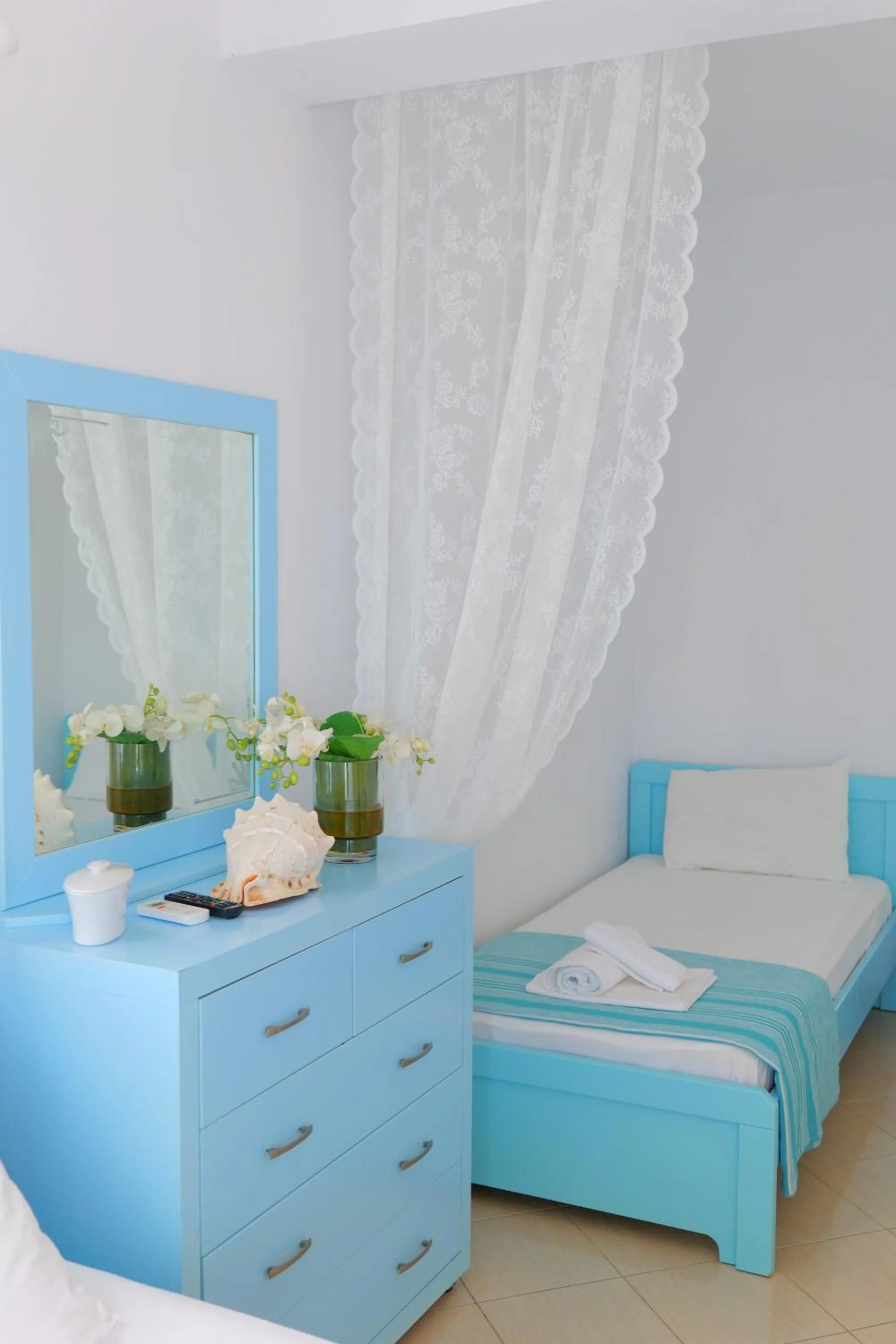 Bed in Hotel Two Mermaids Ksamil