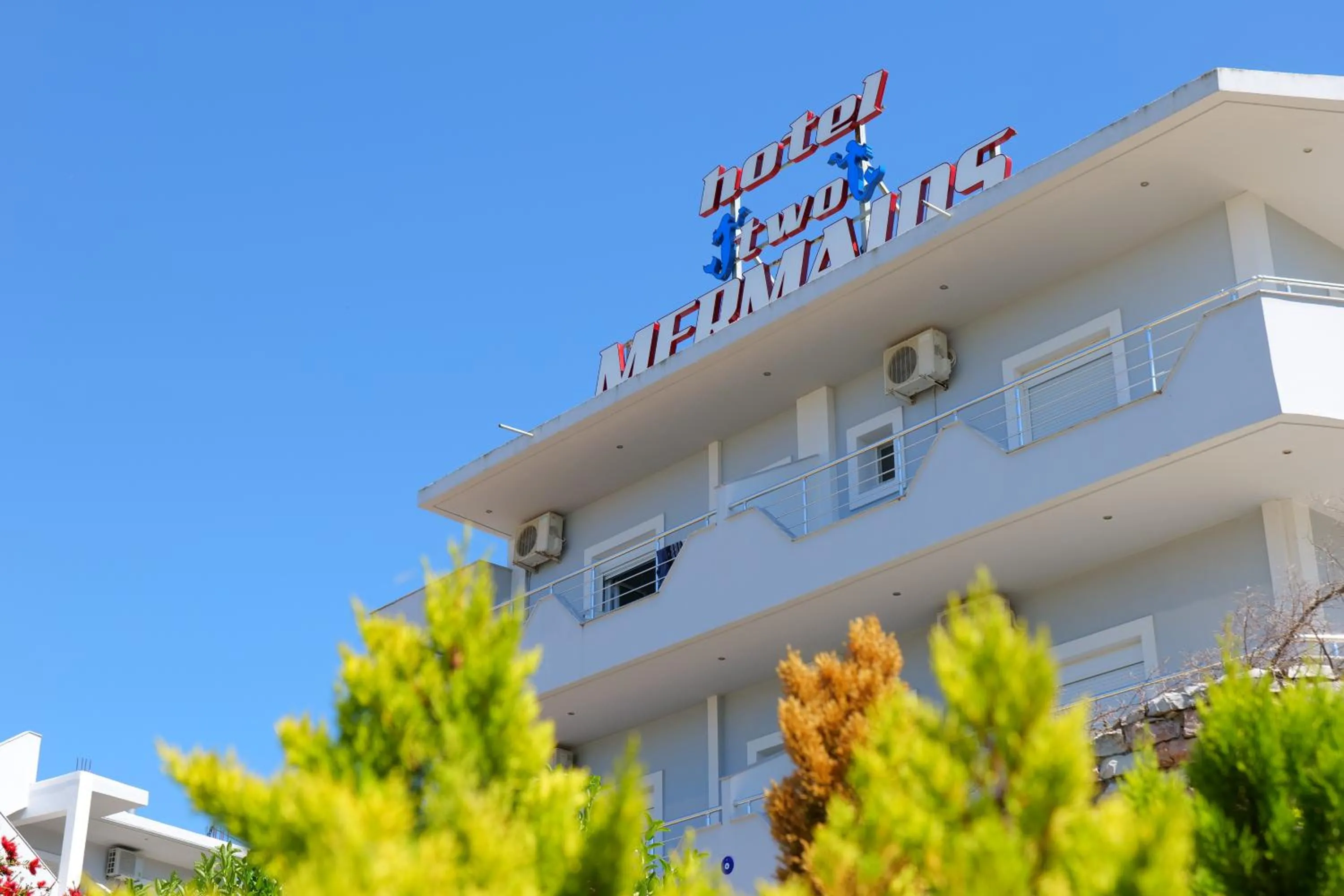 Property building in Hotel Two Mermaids Ksamil