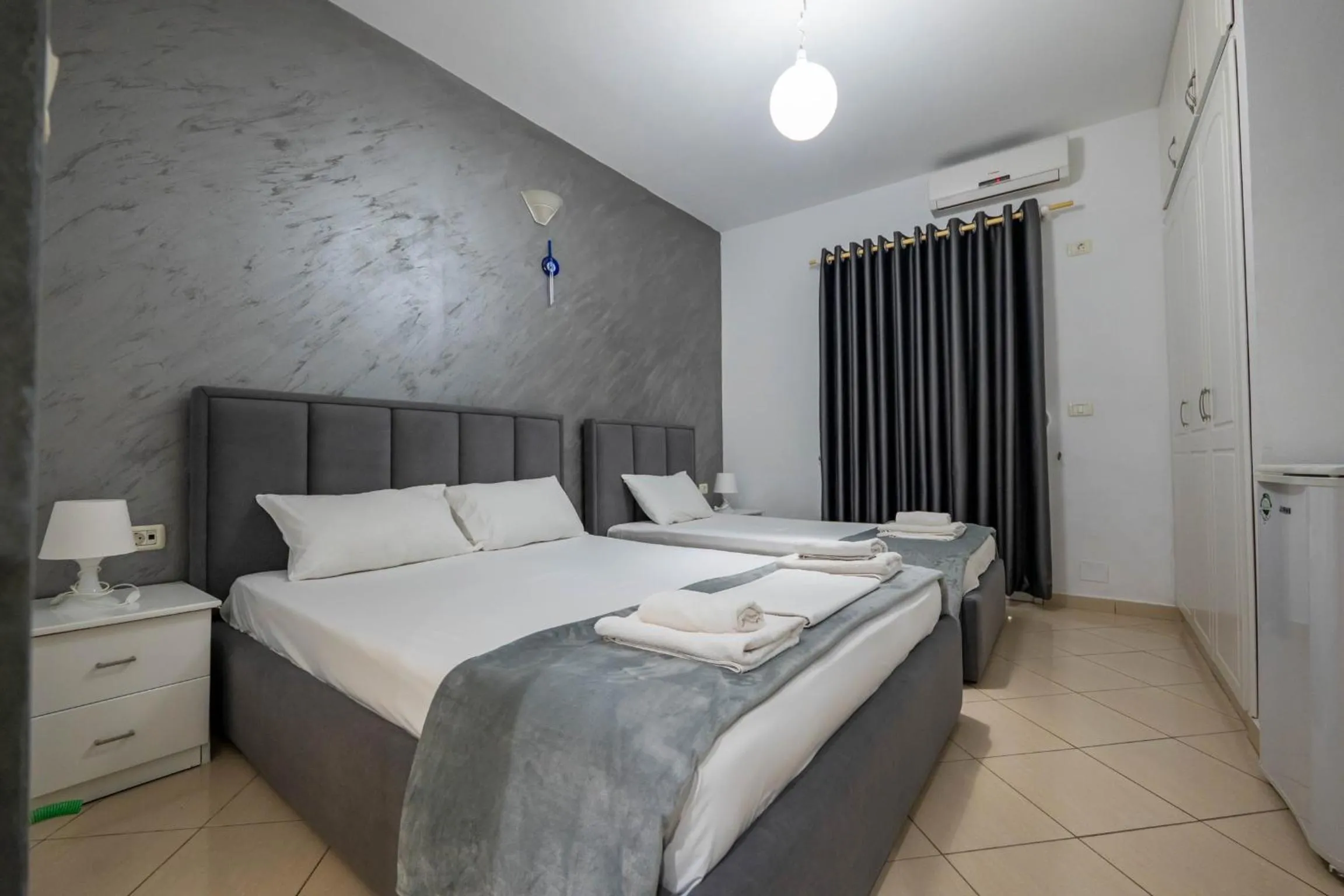 Bed in Hotel Two Mermaids Ksamil